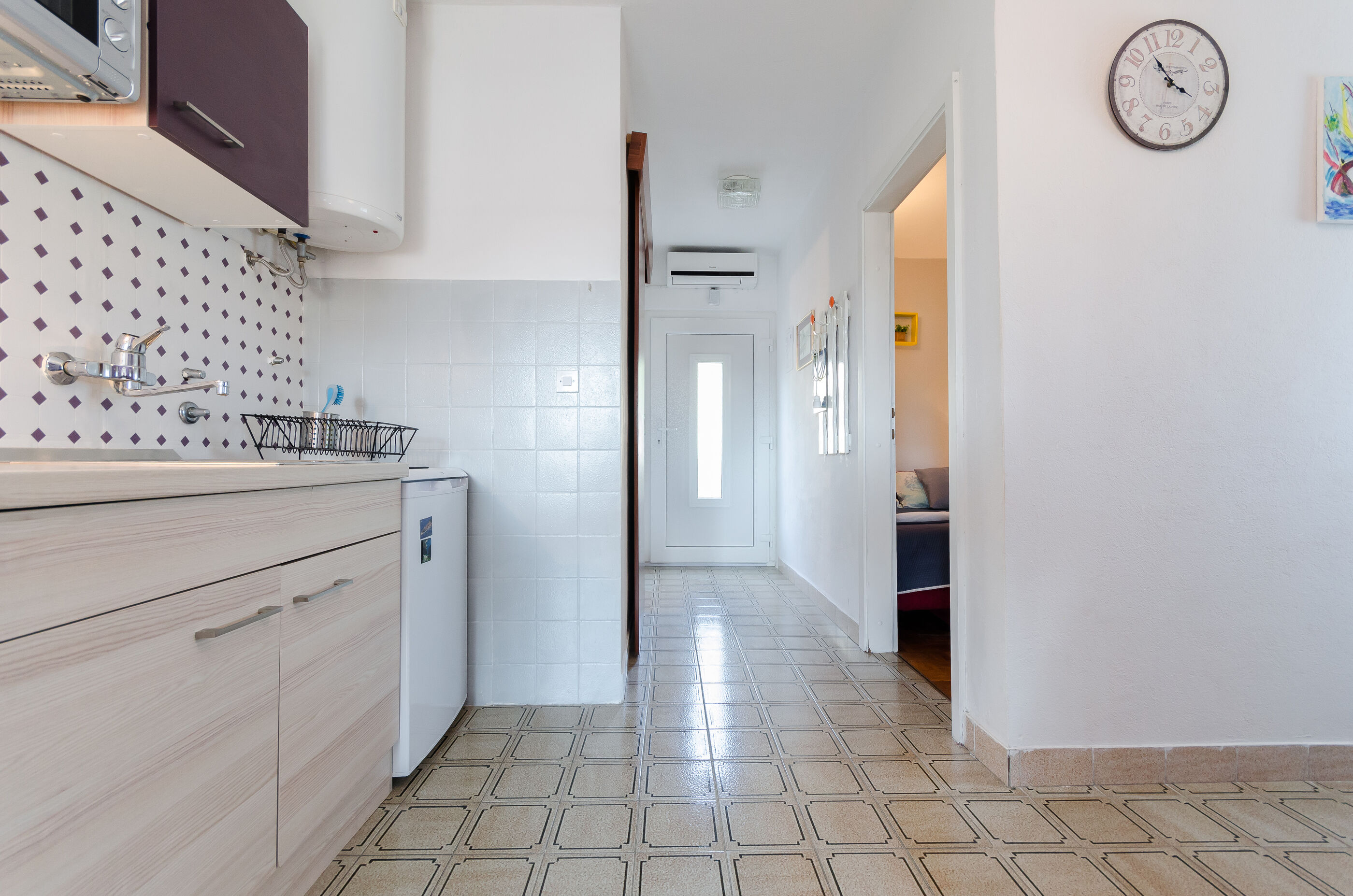 Apartments Vesna 81421-A3