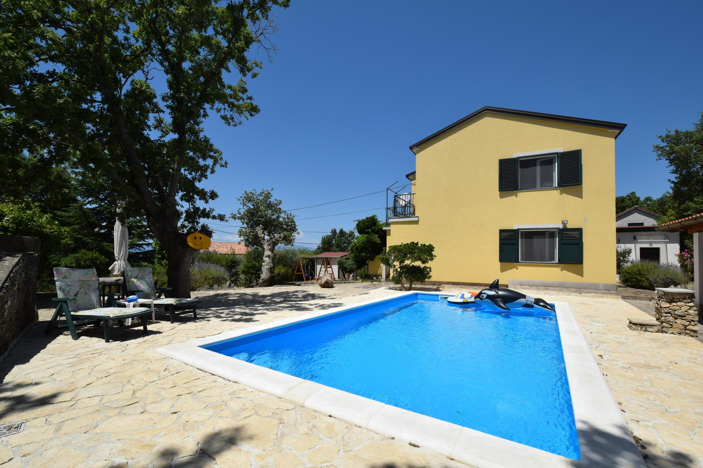 House Nikola 62037-A1