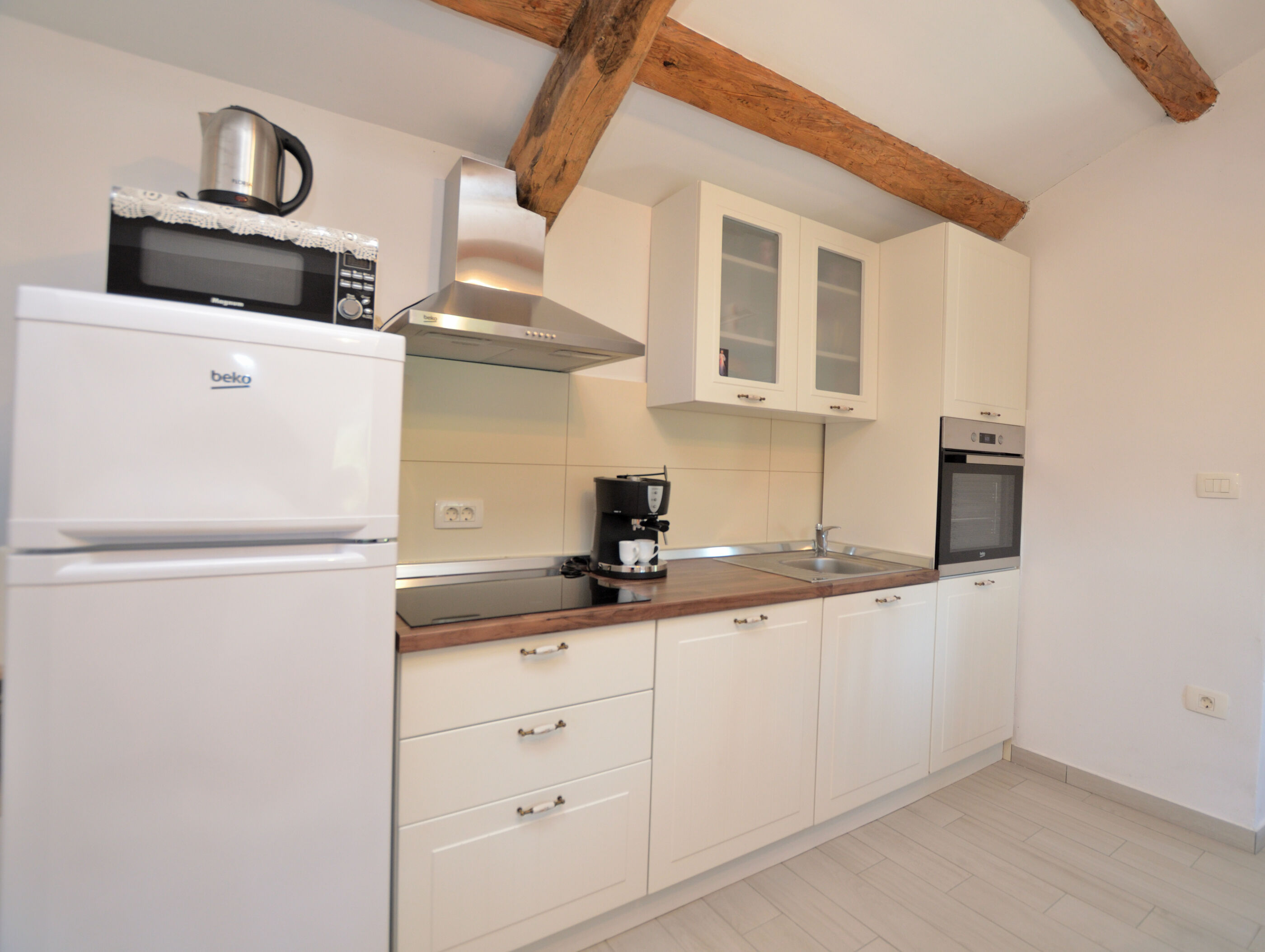 House Carlo 89031-A1