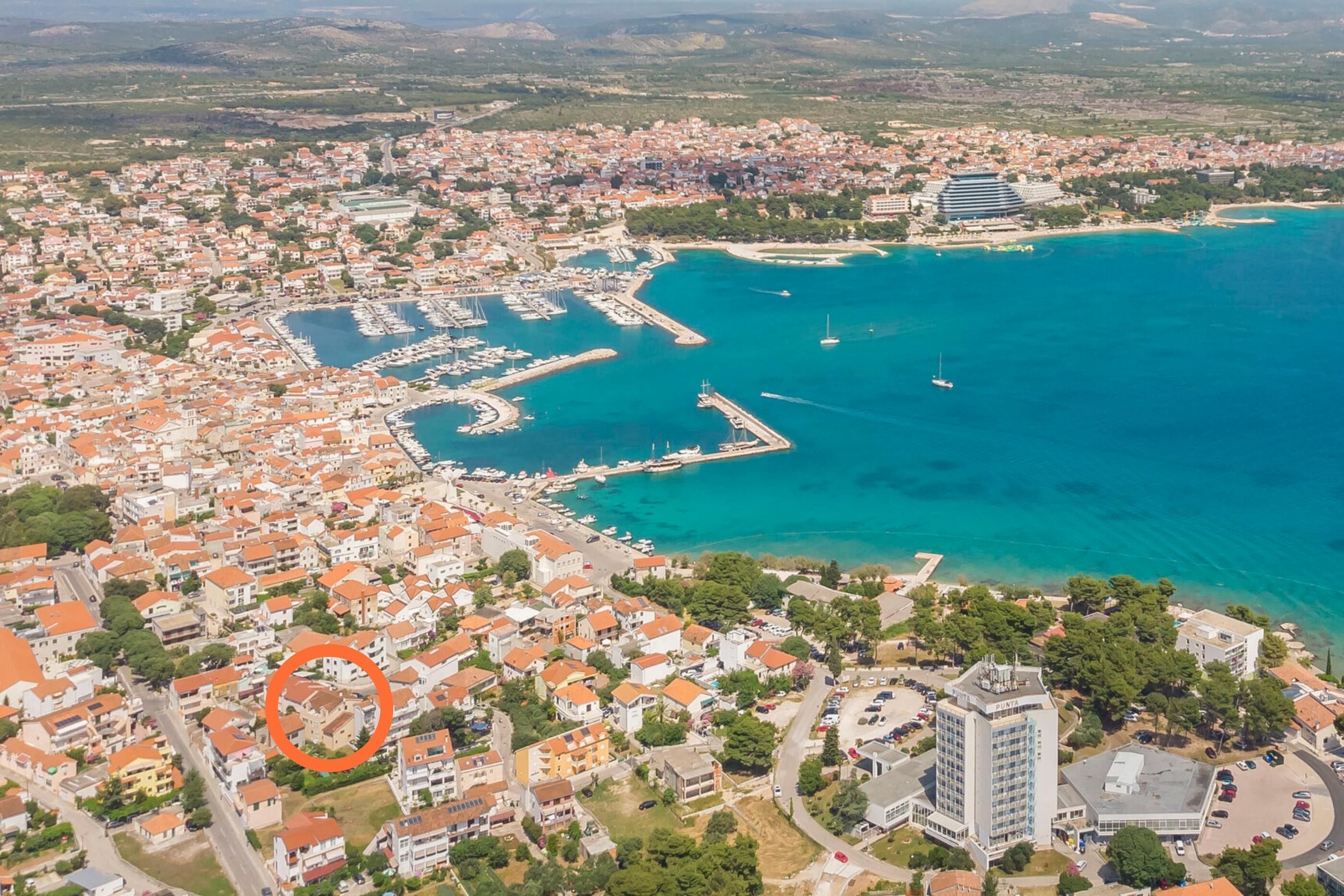 Apartment and Rooms Mrkovic 88981-A6