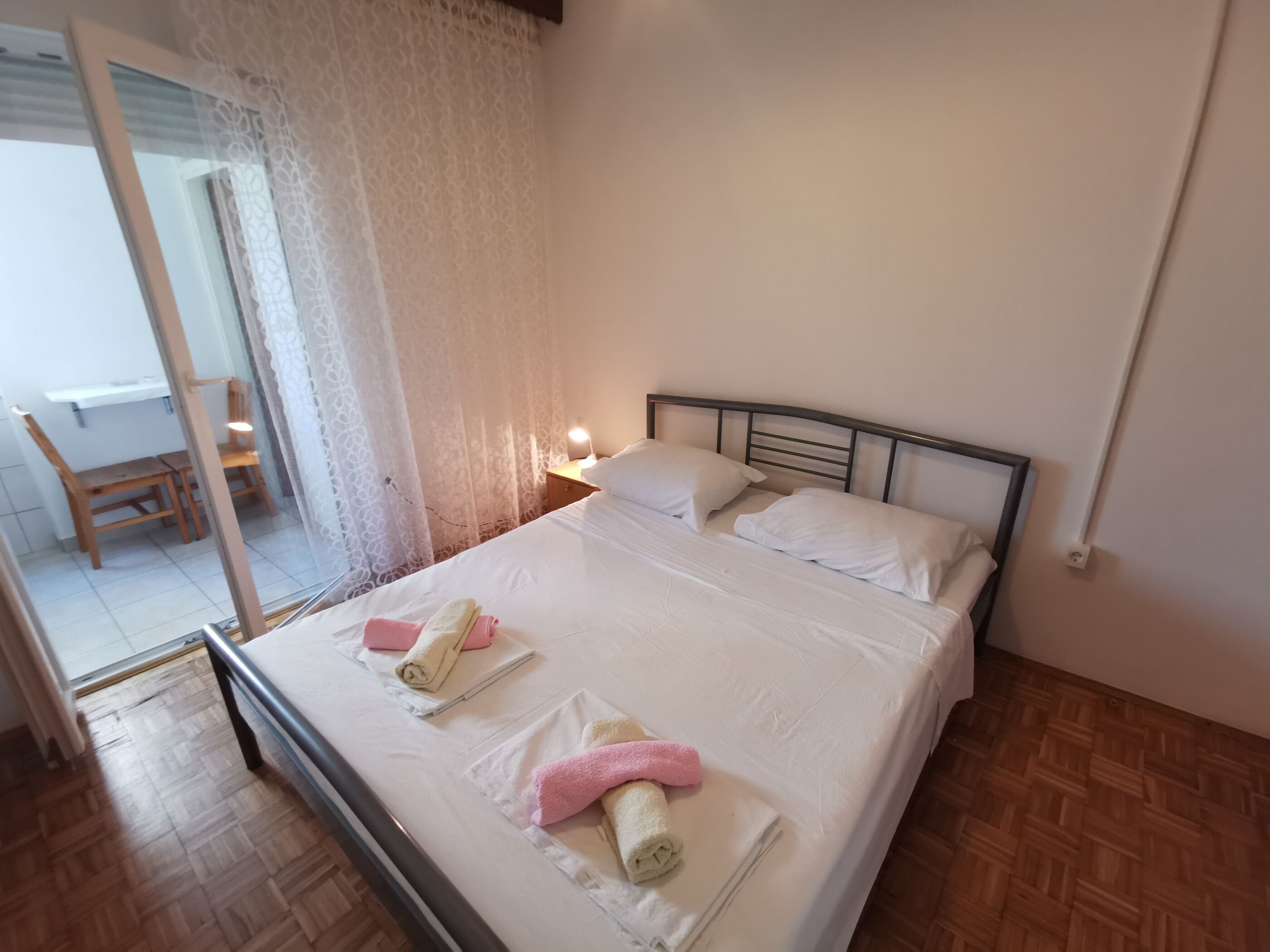 Apartment and Rooms Mrkovic 88981-A10