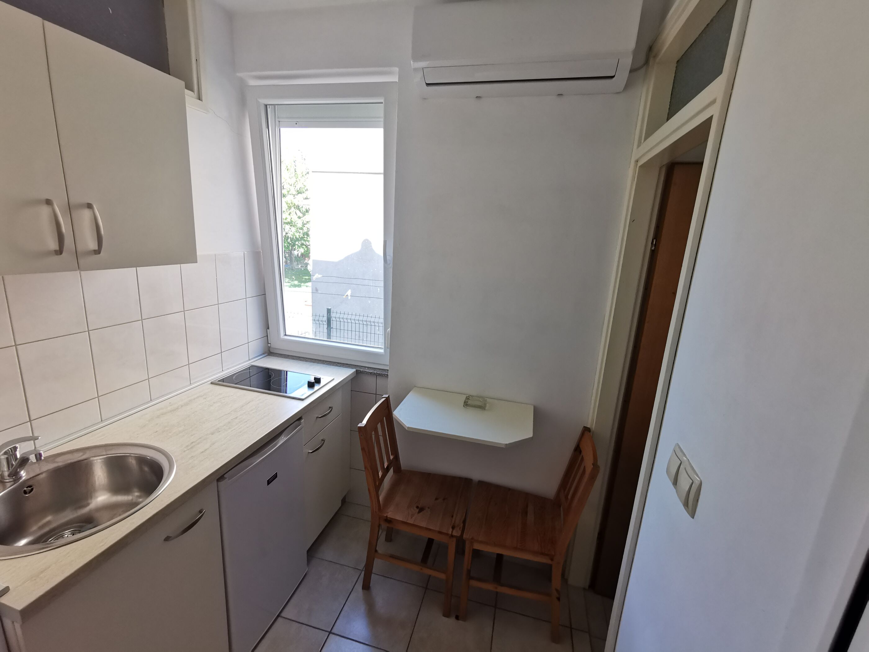 Apartment and Rooms Mrkovic 88981-A10