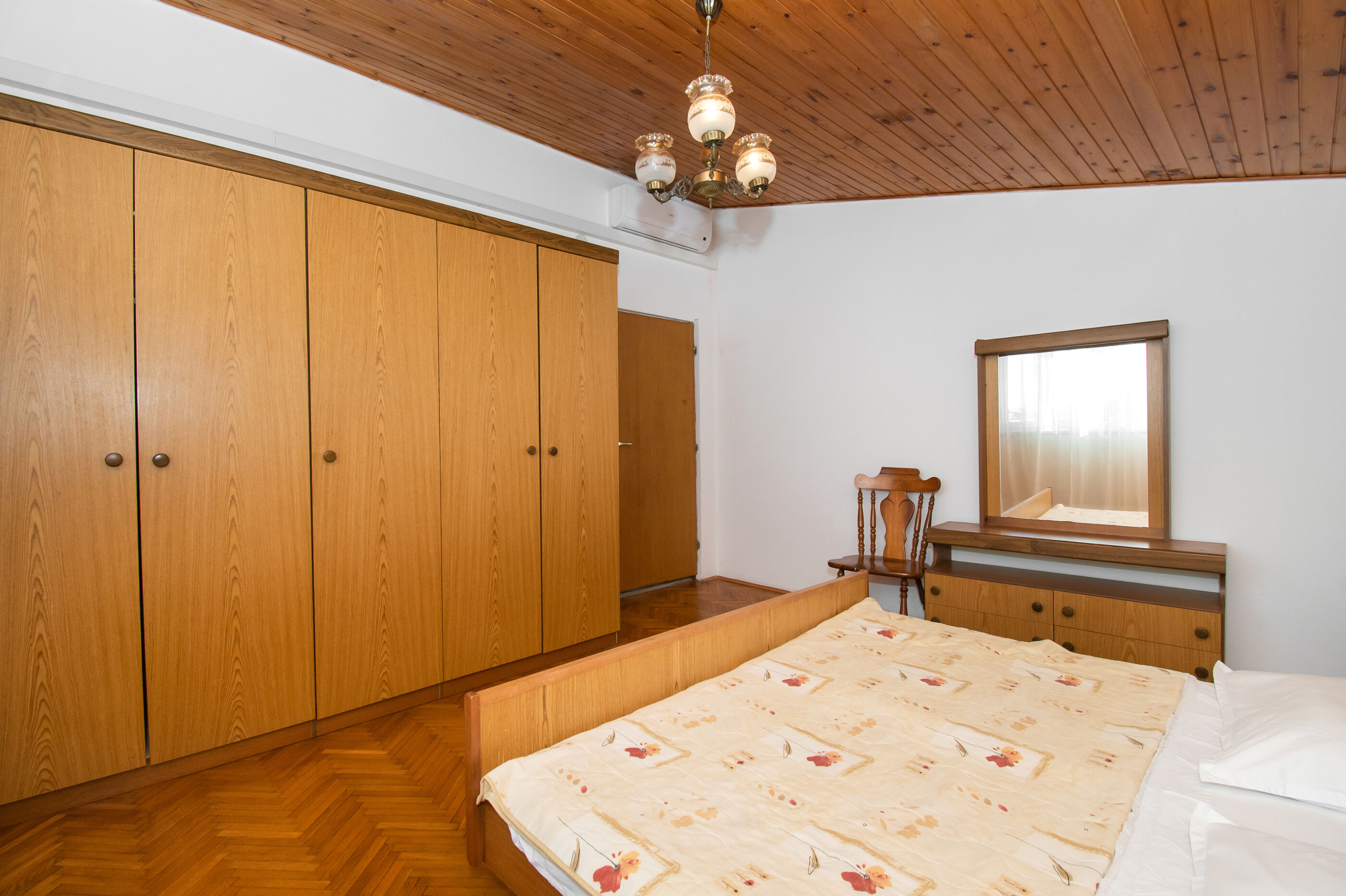 Apartments Nena 85101-A2
