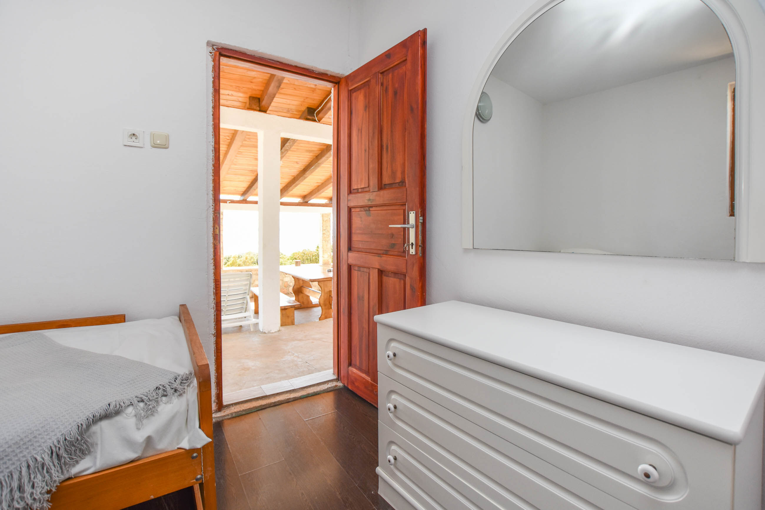 House Mateo 48041-K1