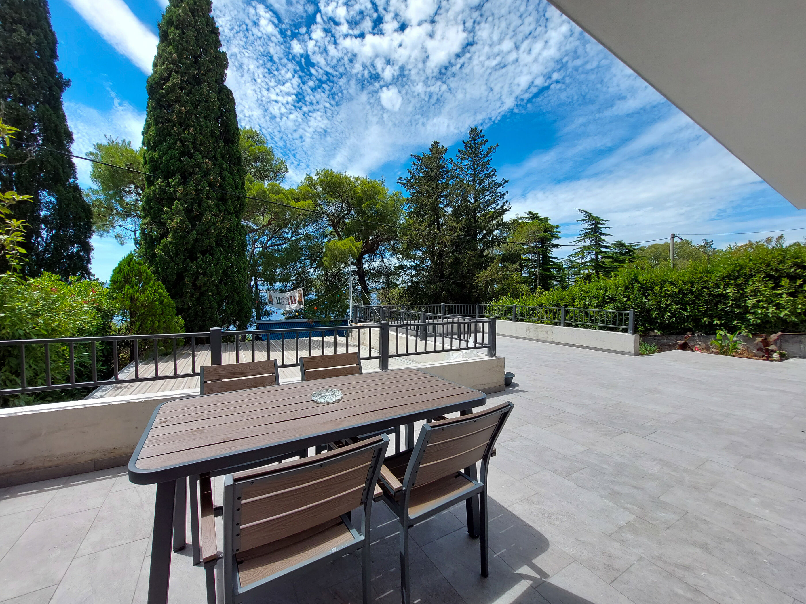 Apartment and Rooms Anne 84949-A1