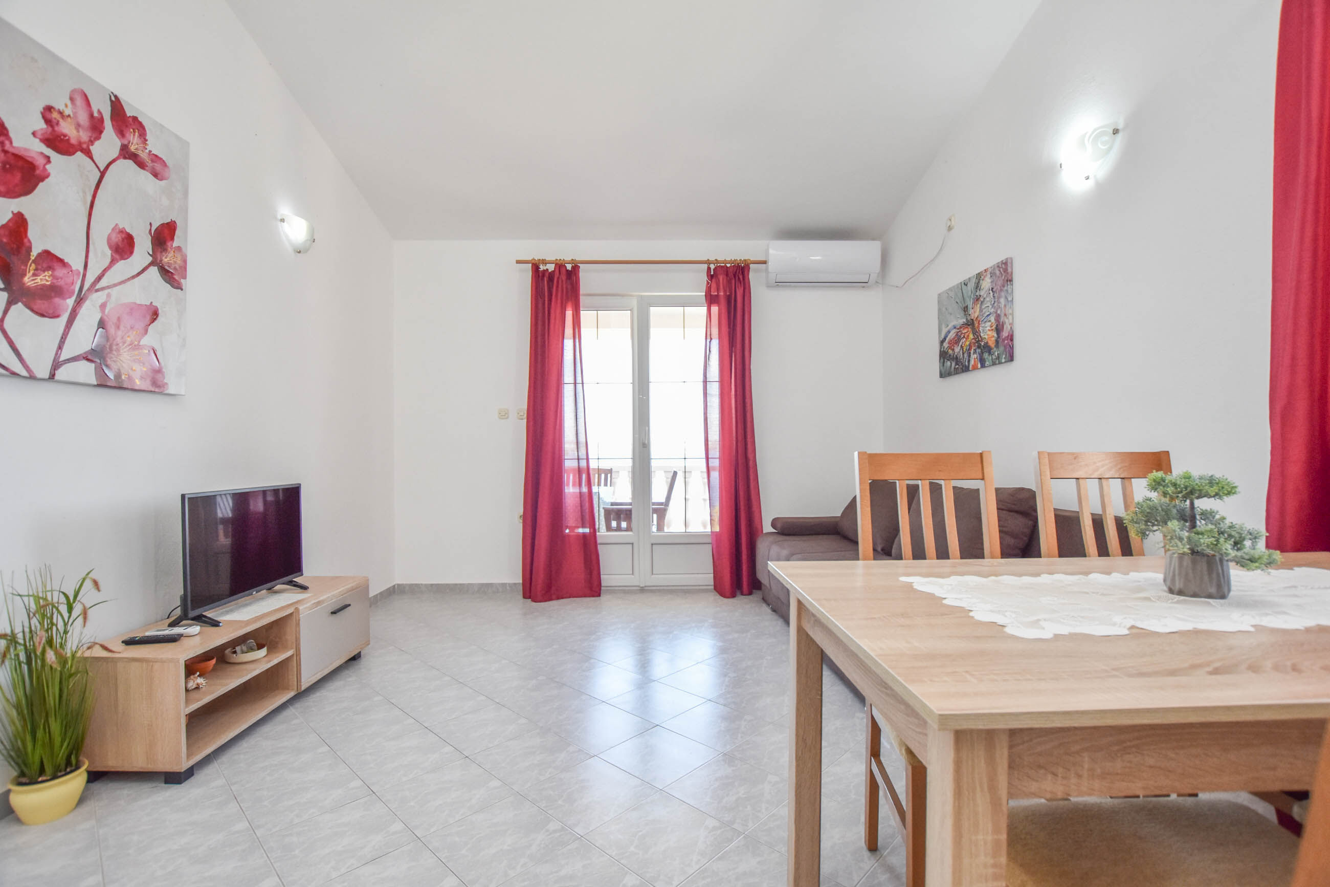 Apartments Anita 89241-A6