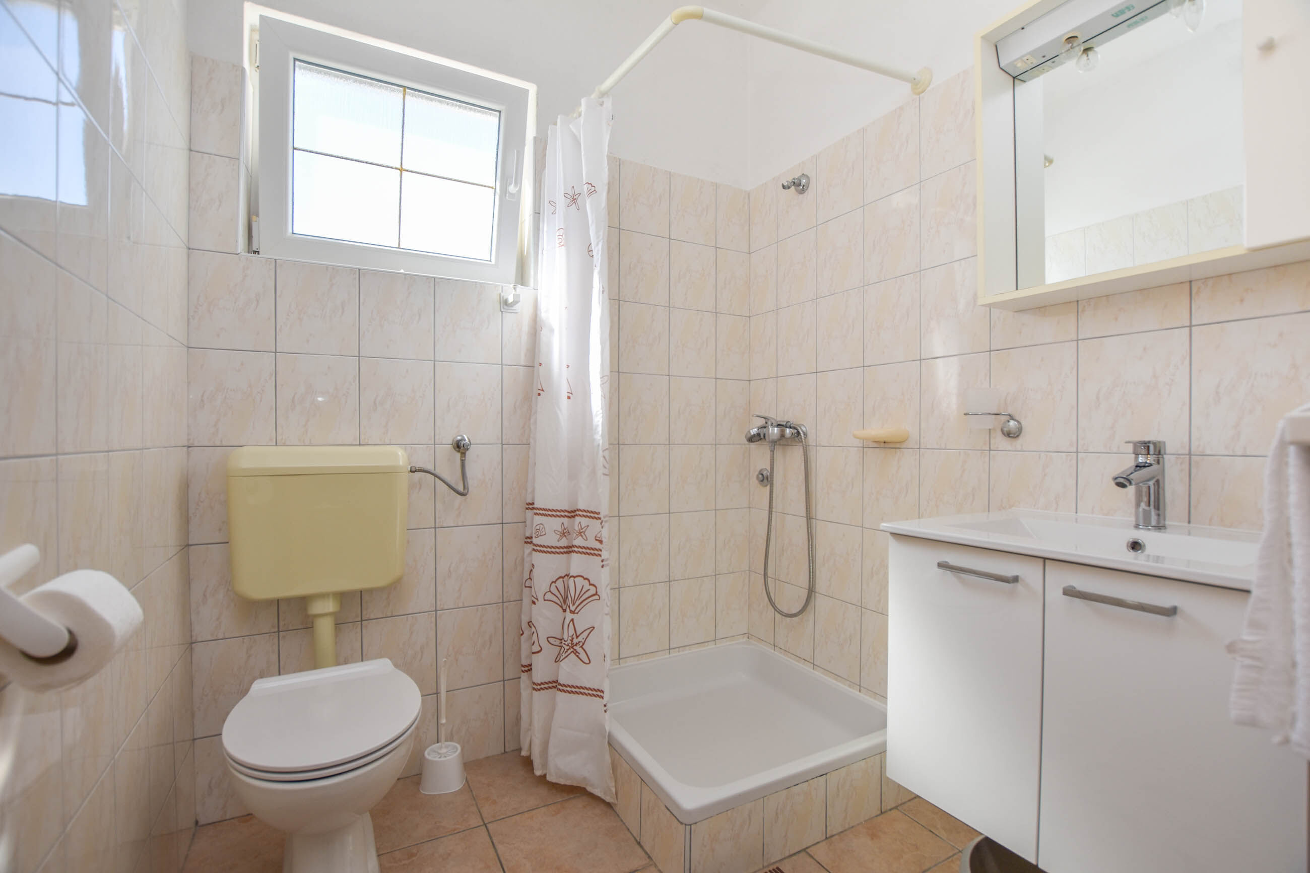 Apartments Anita 89241-A1