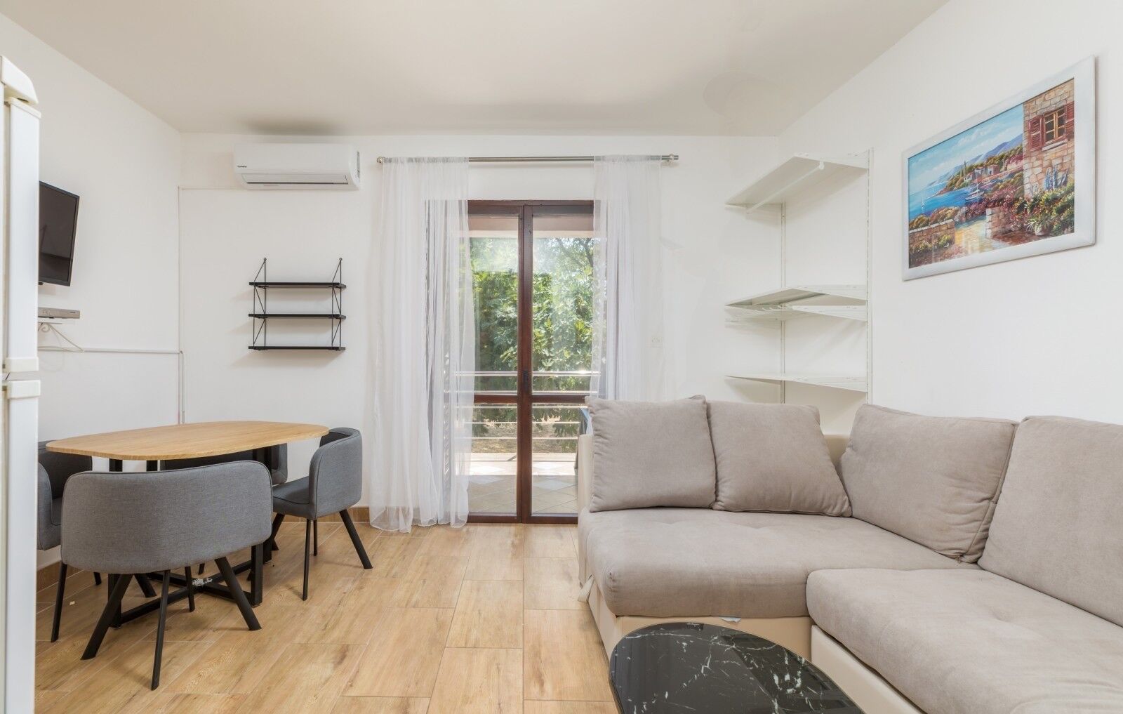 Apartments Manda 74611-A5