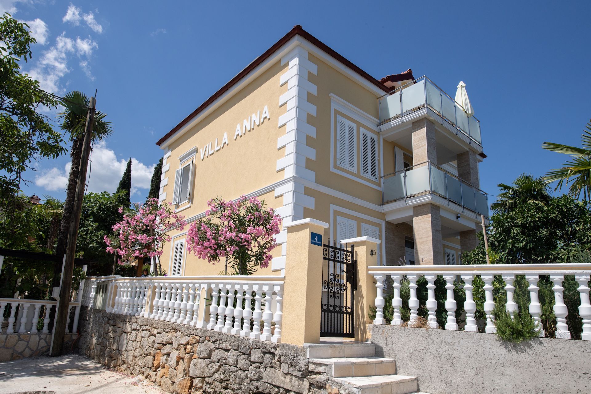 Apartments Villa Anna 89281-A2