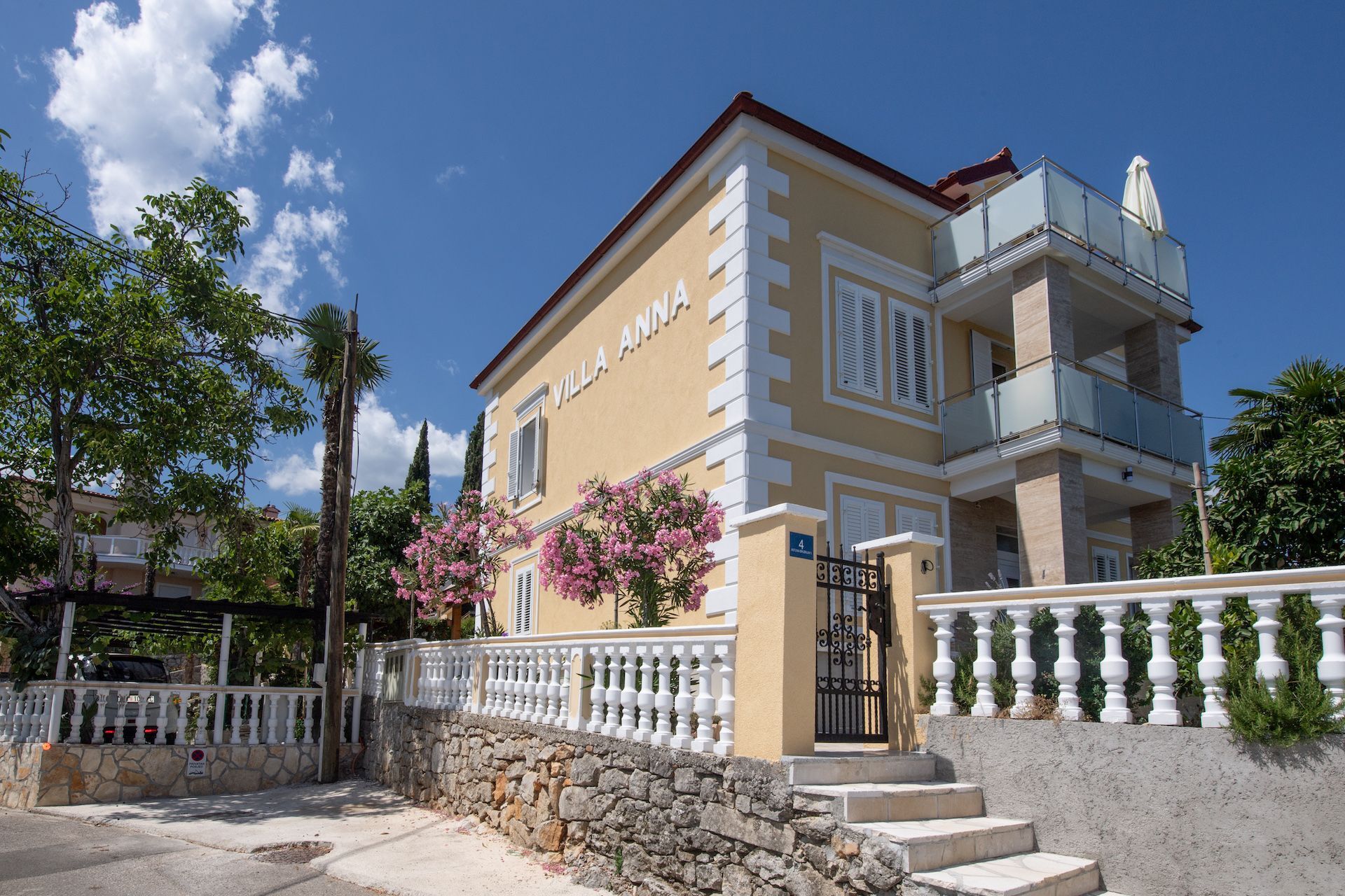 Apartments Villa Anna 89281-A2