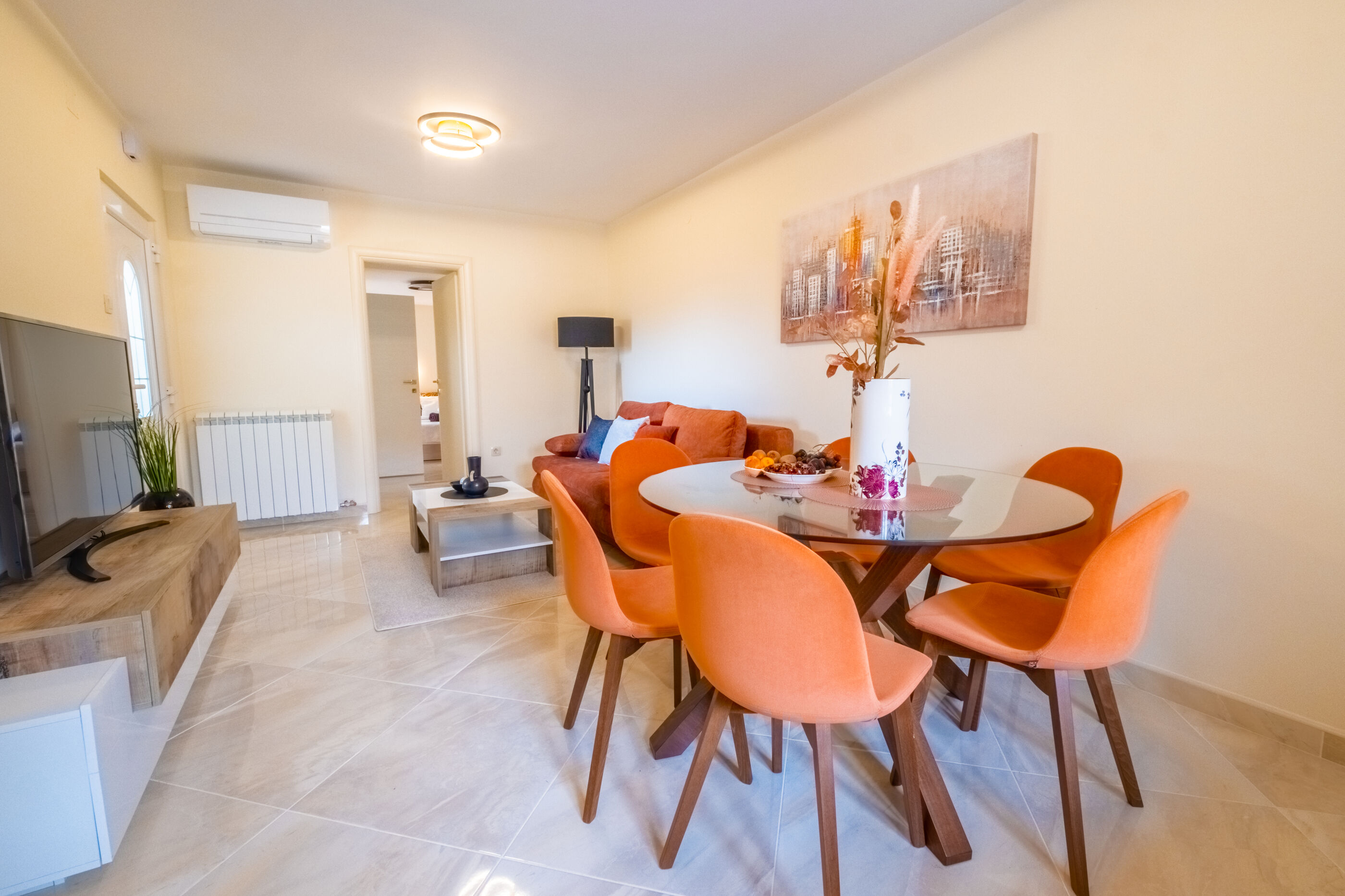 Apartments Lady 2 89311-A1