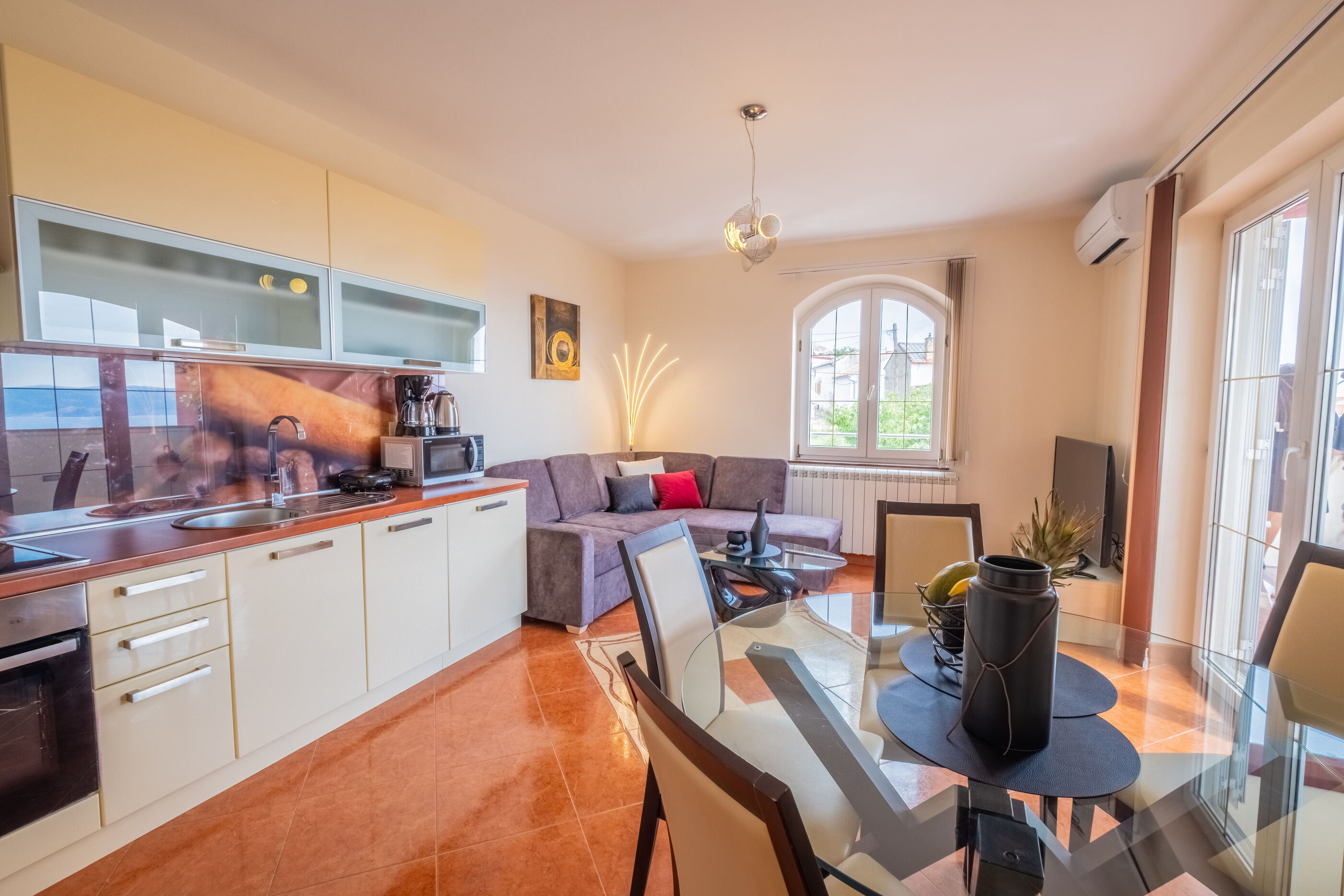 Apartments Lady 2 89311-A2