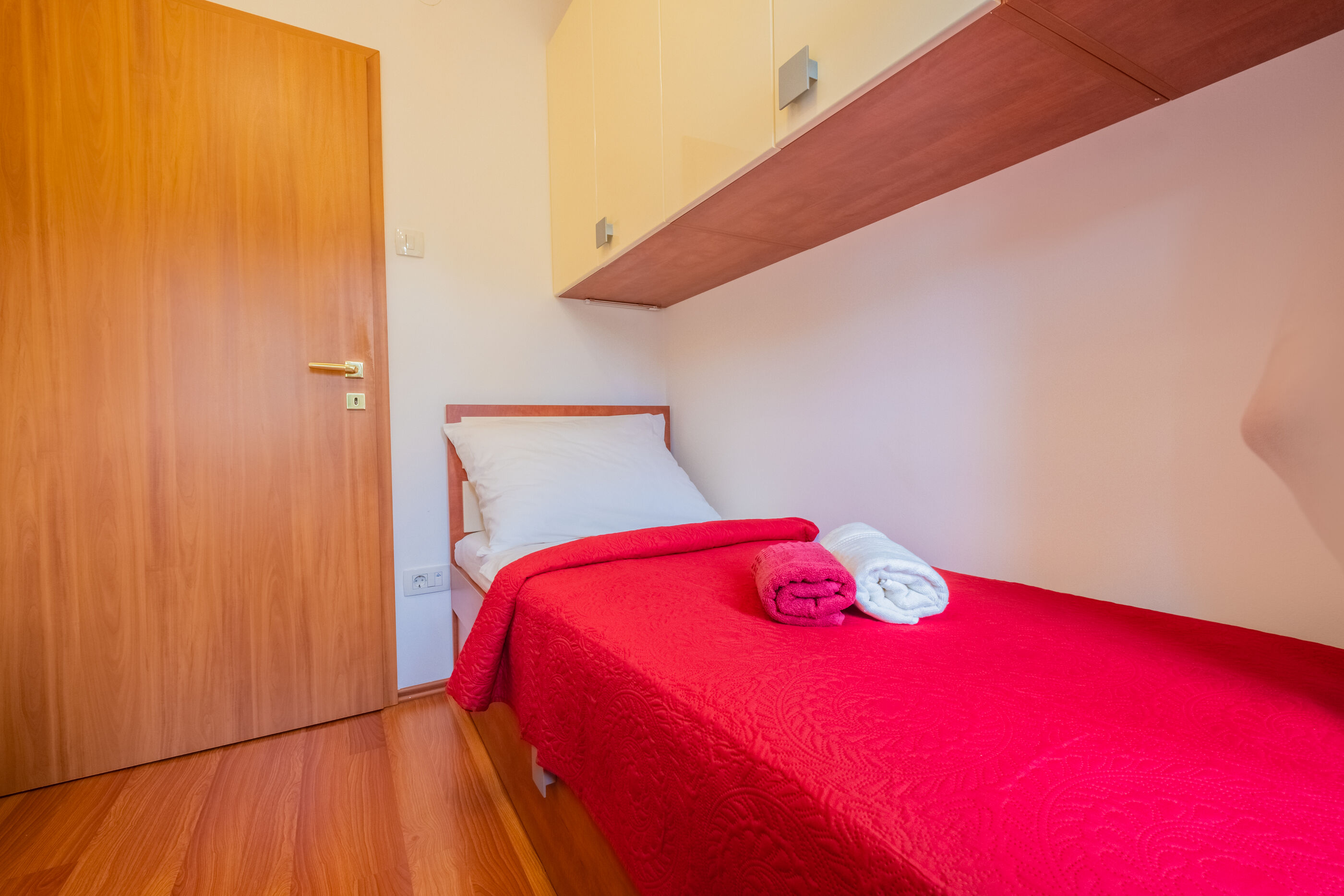 Apartments Lady 2 89311-A2