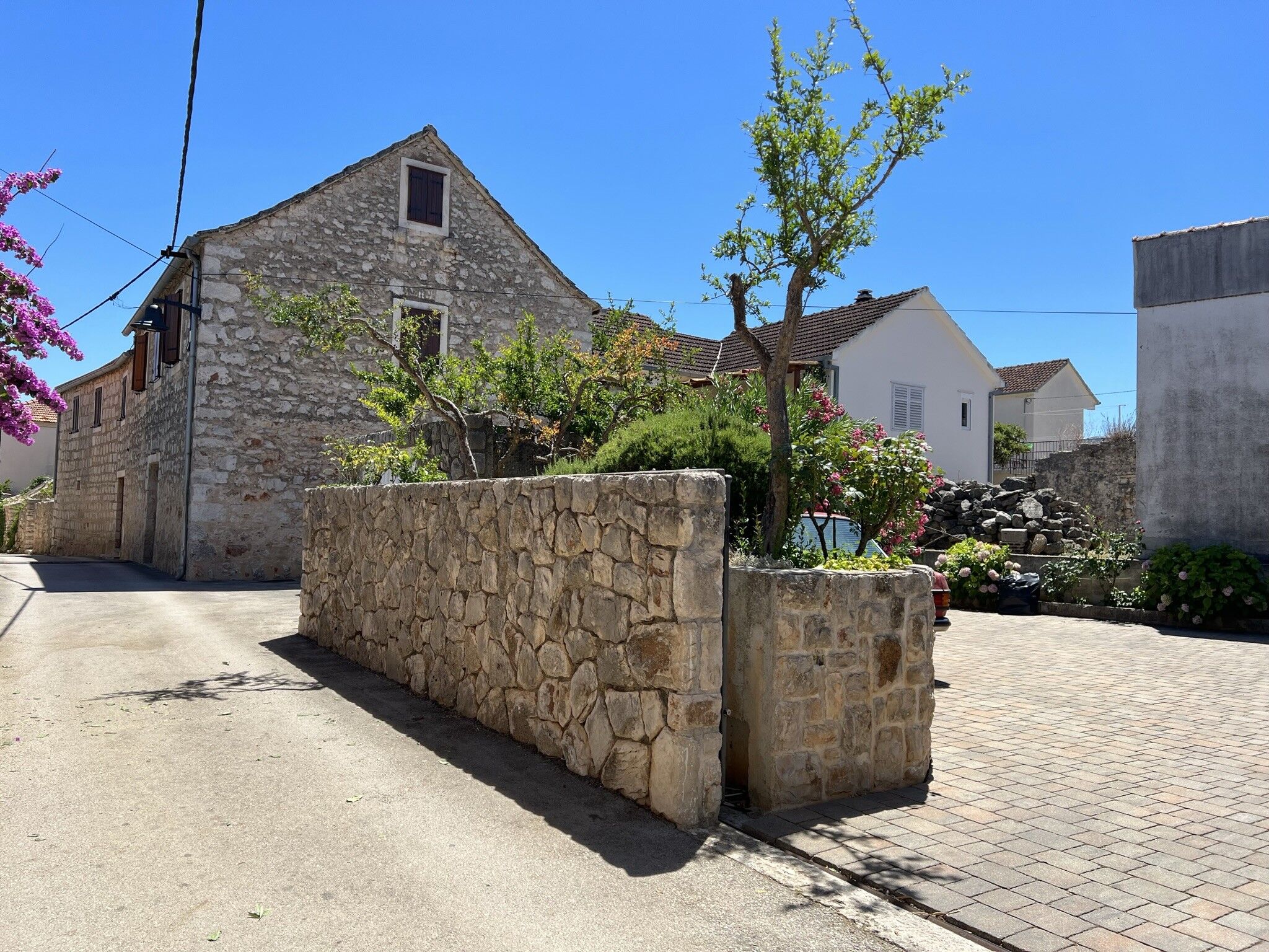 House Lara 11851-K1