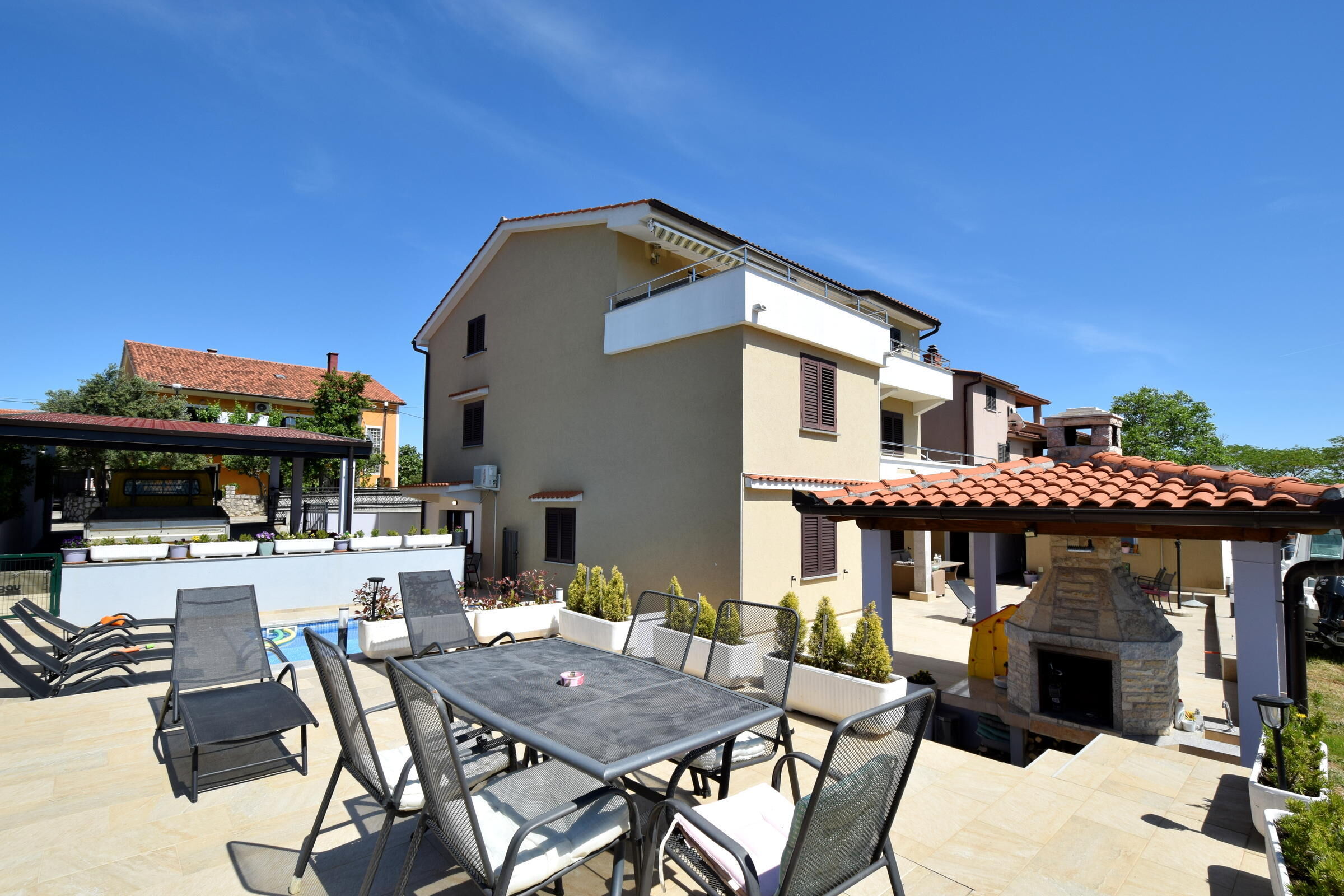 Apartments Zrinka 62024-A1