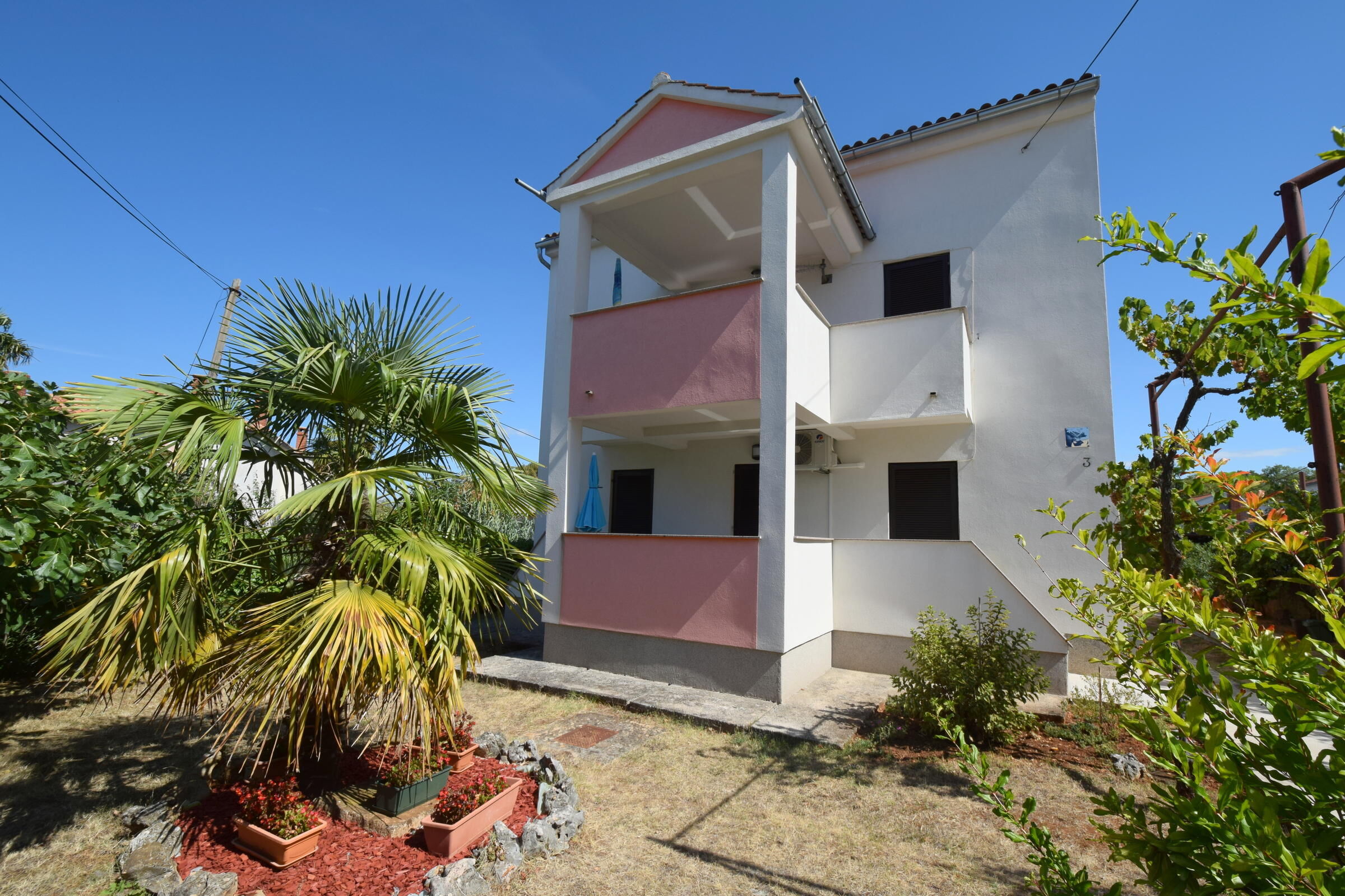 Apartments Petrovic 62065-A1
