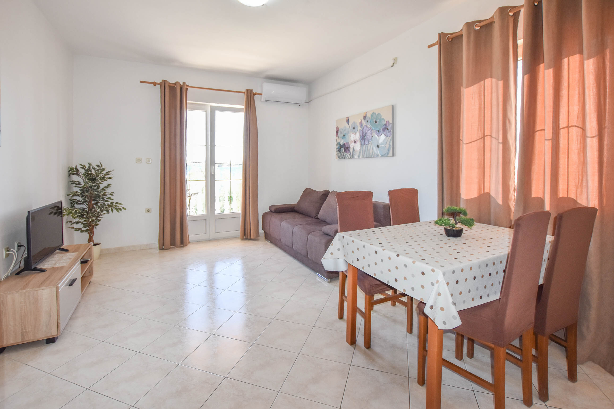 Apartments Anita 89241-A4