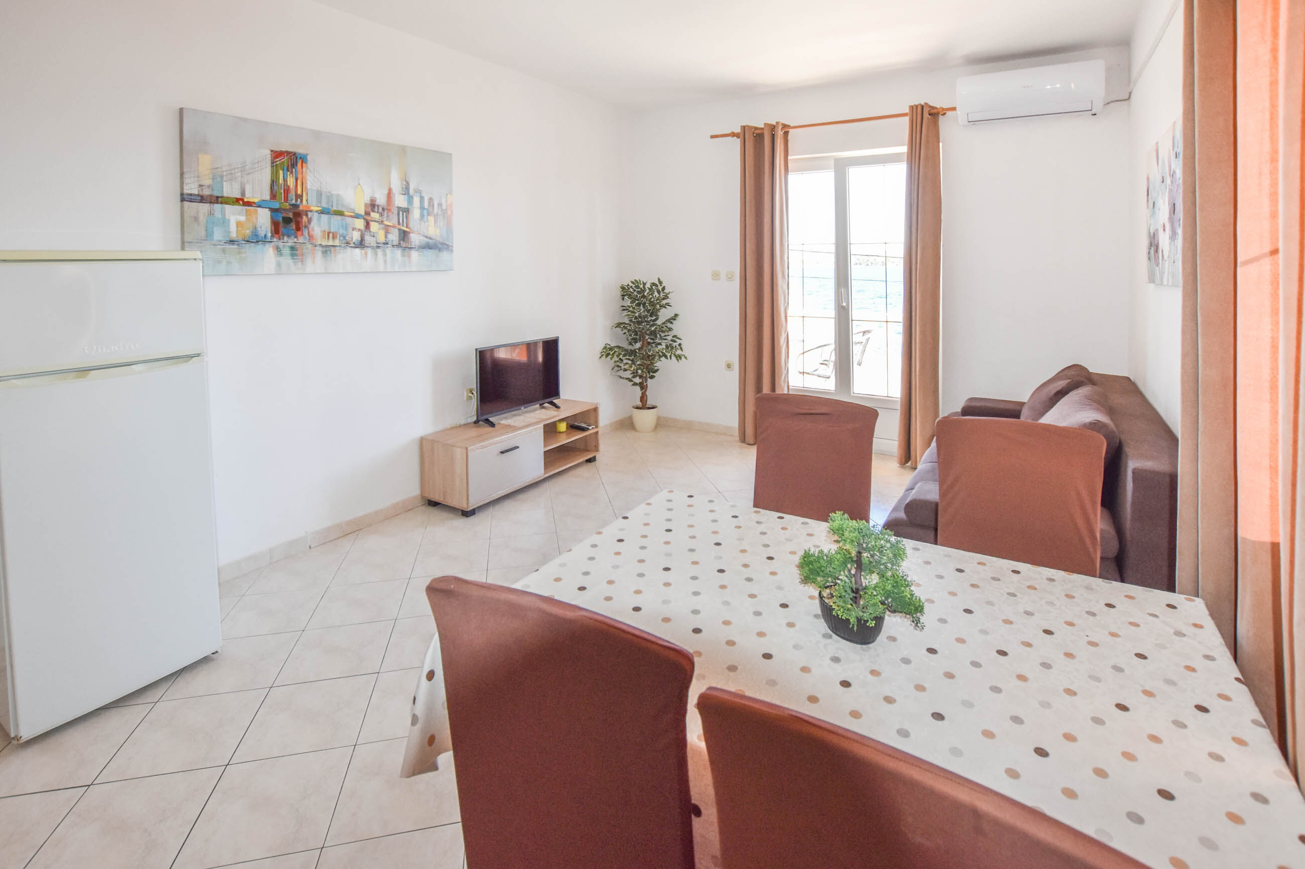 Apartments Anita 89241-A4