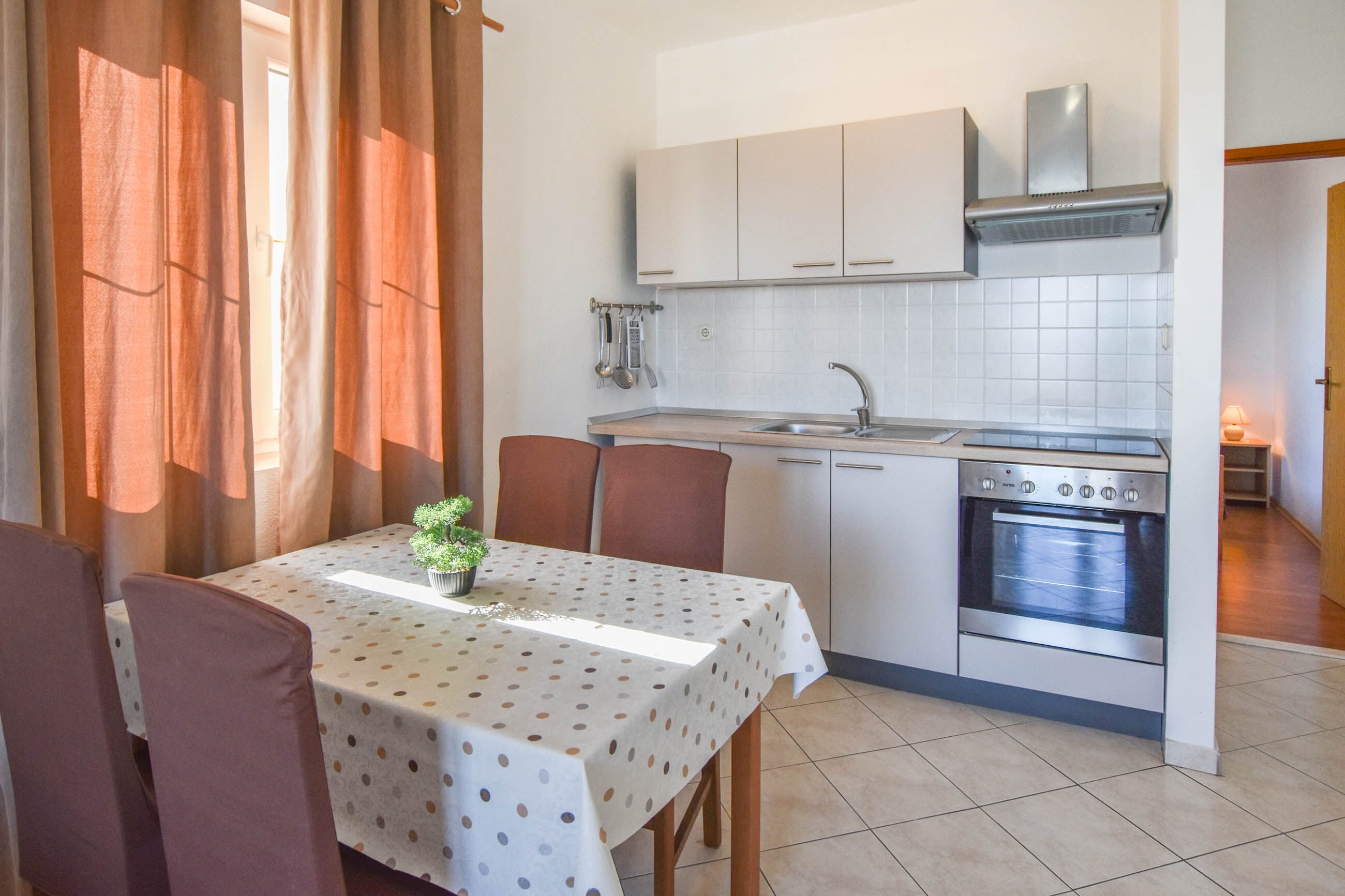 Apartments Anita 89241-A4
