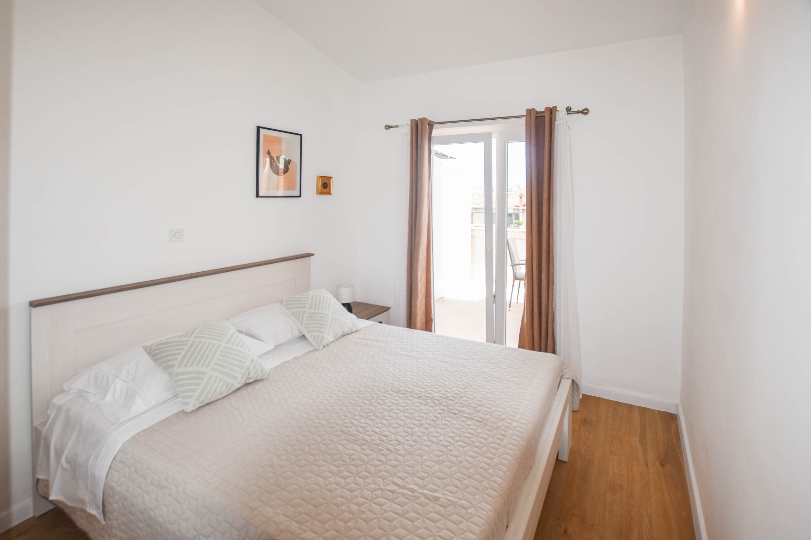 Apartments Anchor 14699-A1