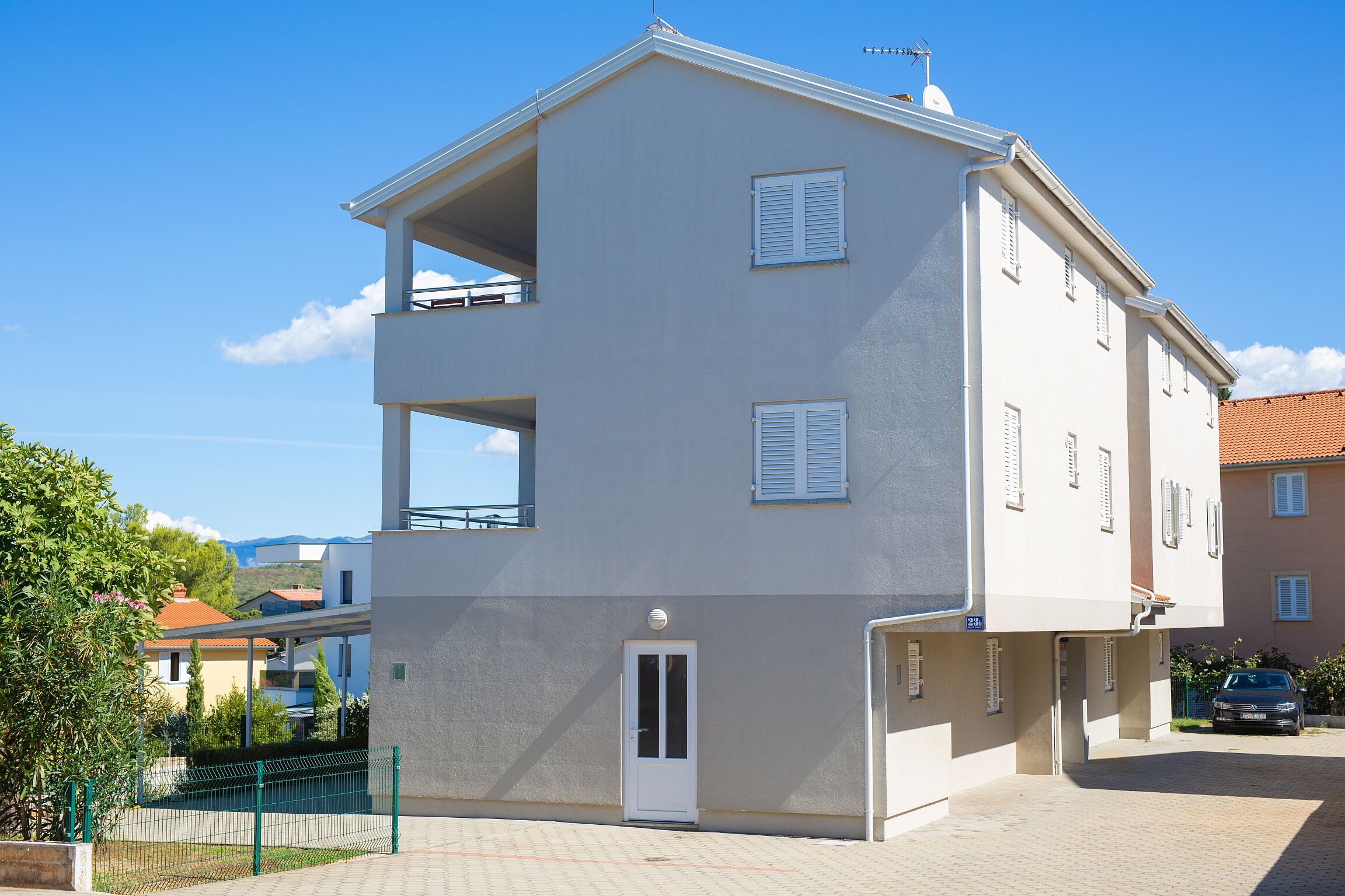 Apartment Nadica 94079-A1