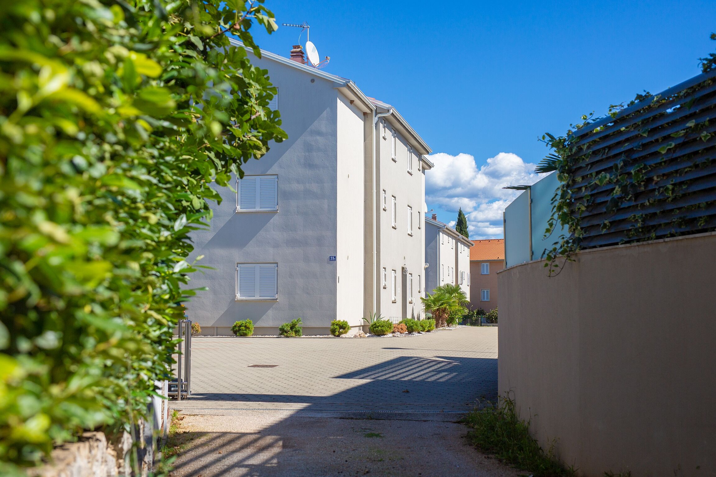 Apartment Nadica 94079-A1