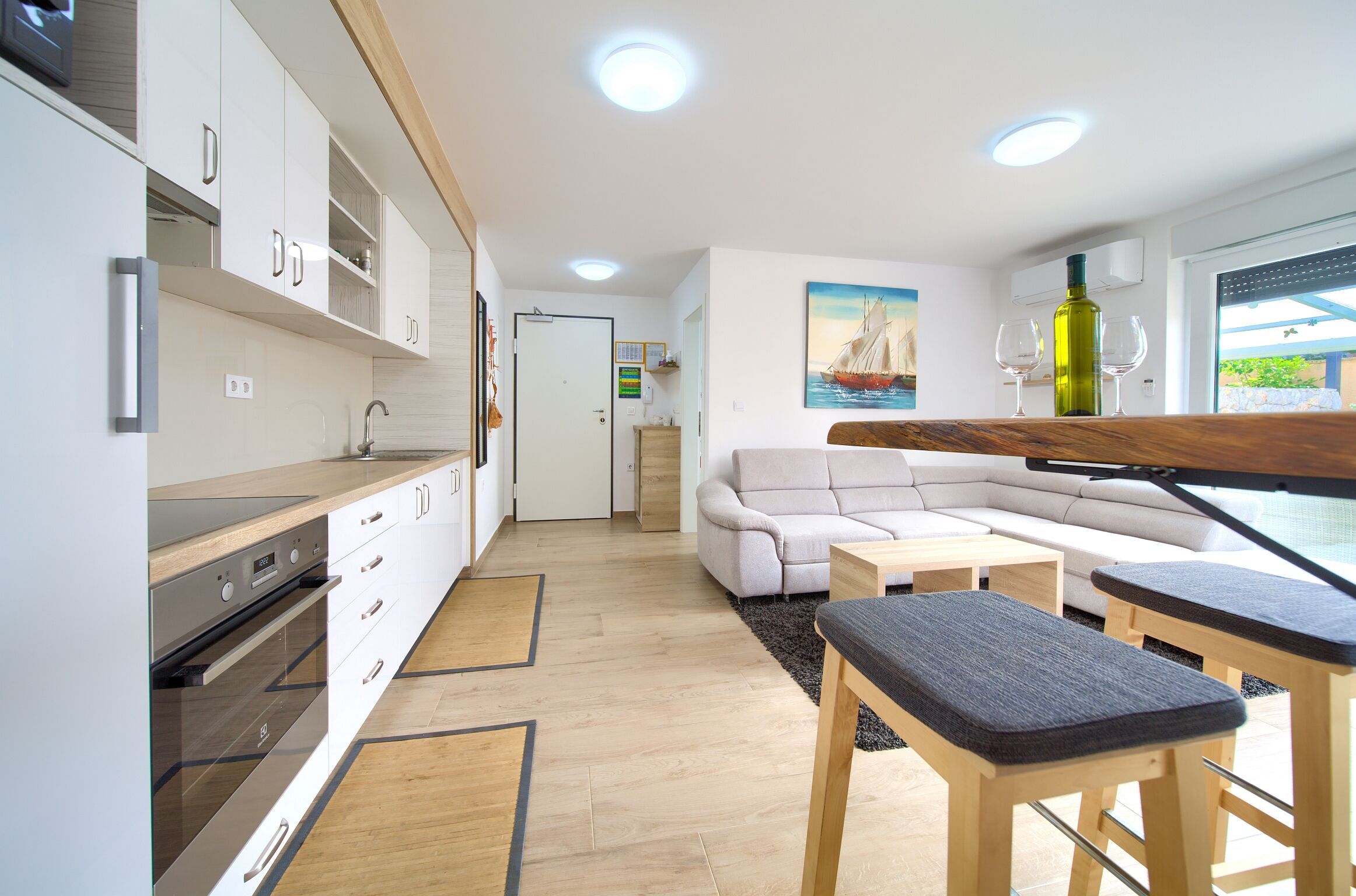 Apartments Nadica Deluxe 62185-A1