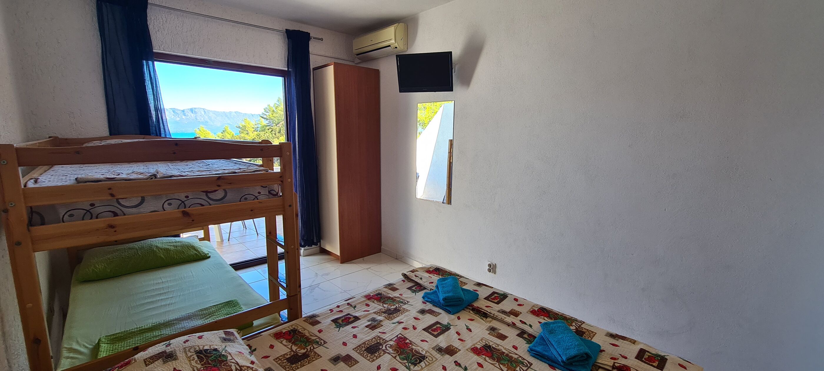 Apartments On the beach 89401-A3