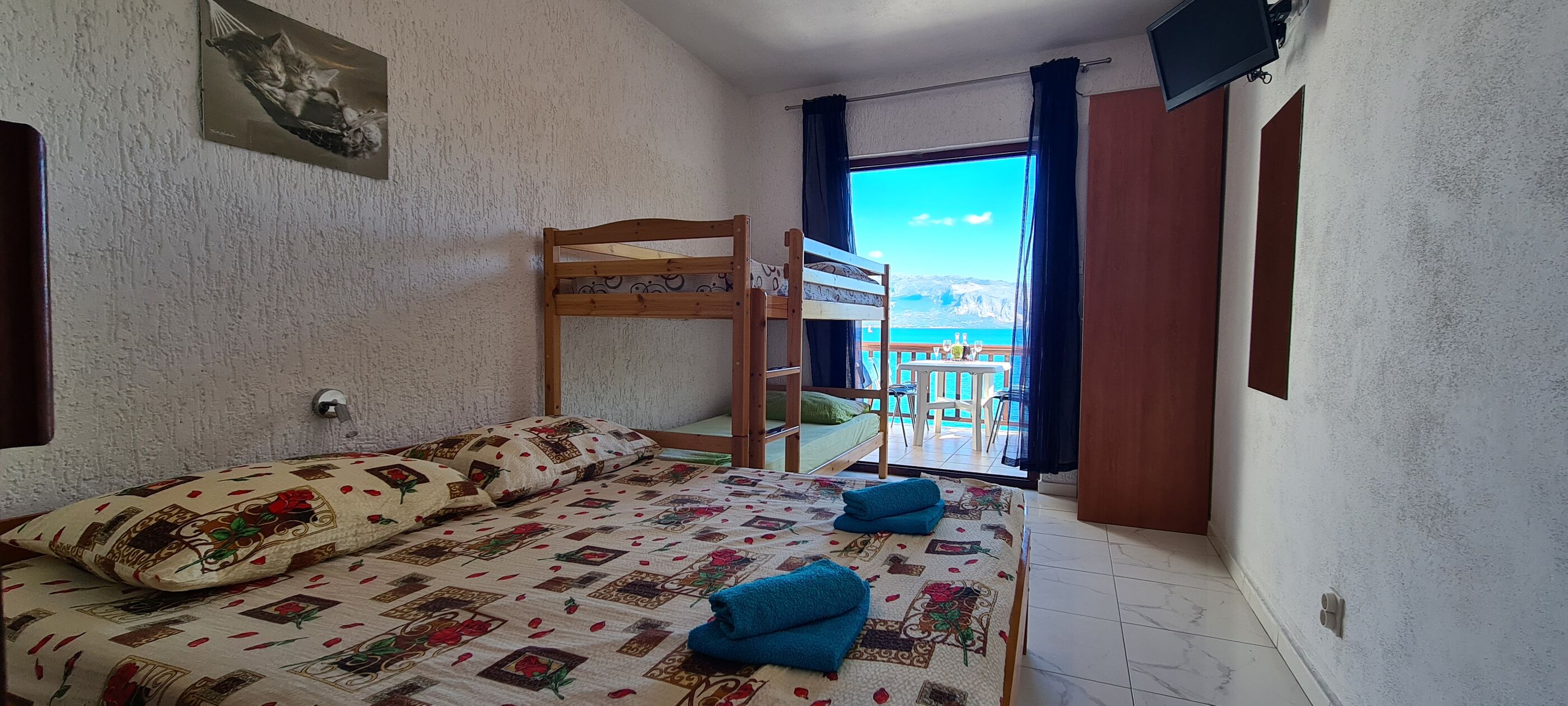 Apartments On the beach 89401-A4