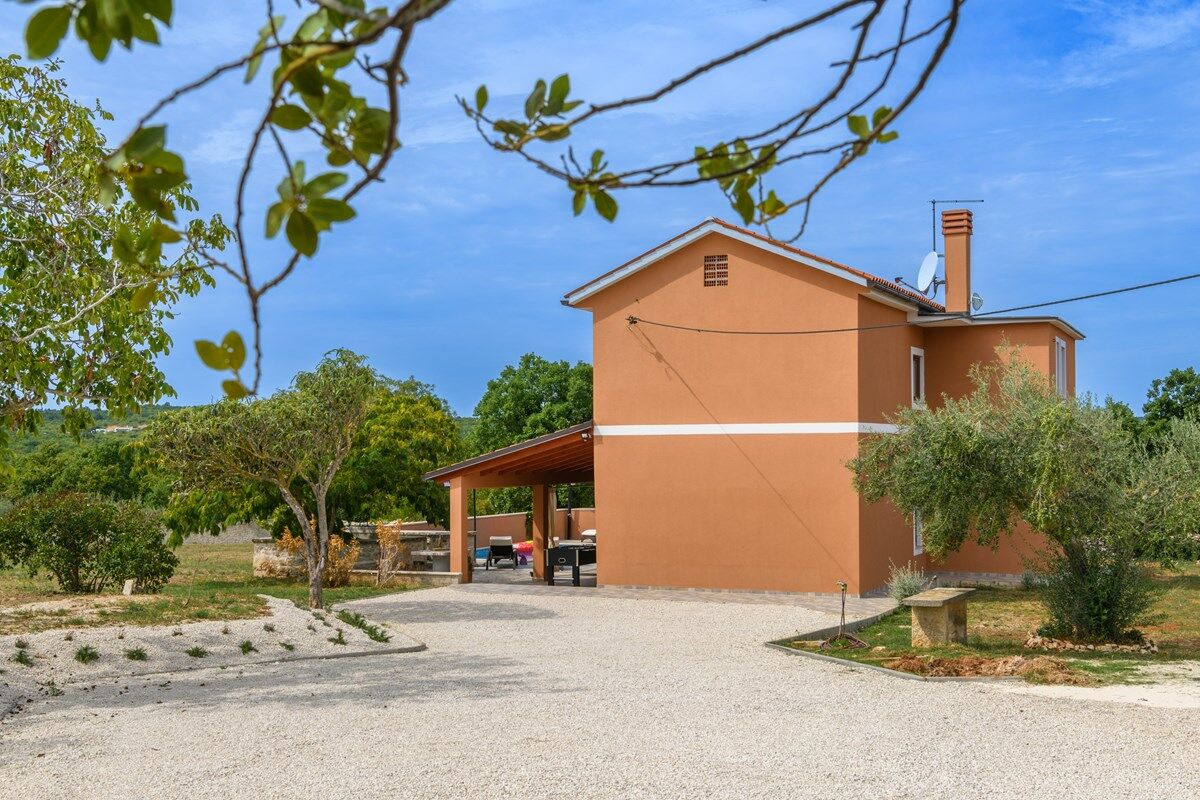 Villa Mateo 74085-K1