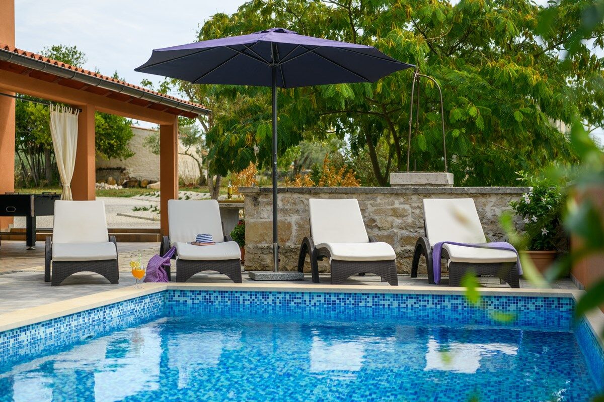 Villa Mateo 74085-K1