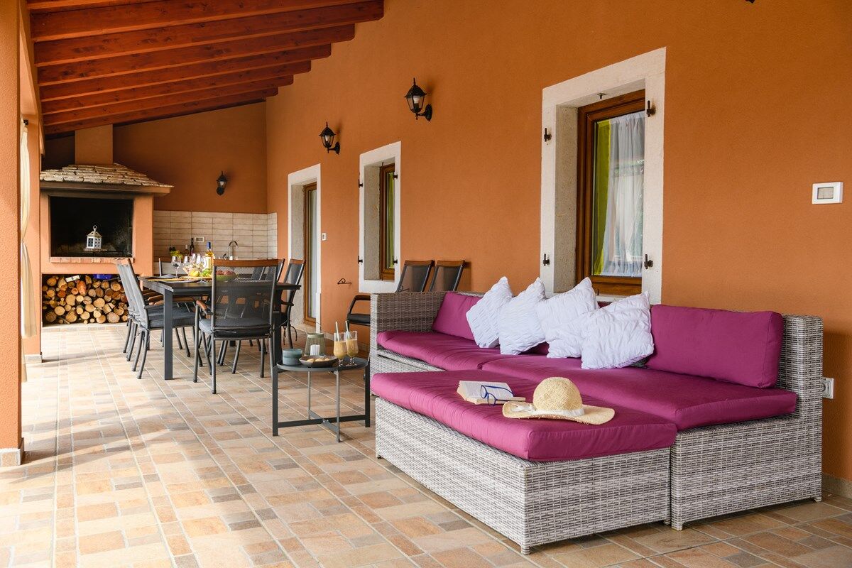 Villa Mateo 74085-K1