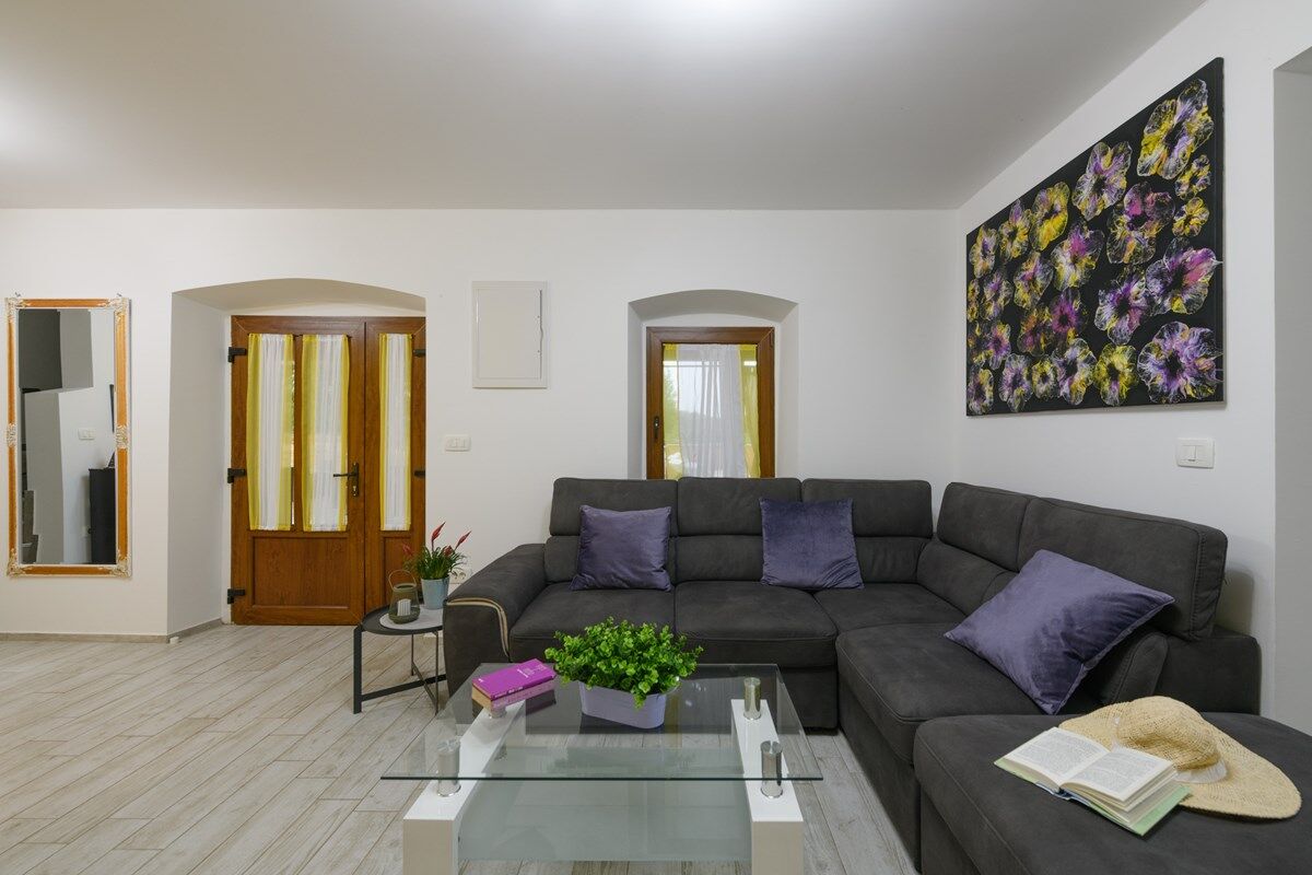 Villa Mateo 74085-K1