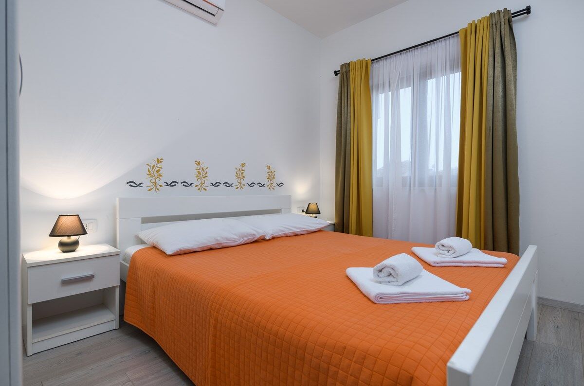 Villa Mateo 74085-K1