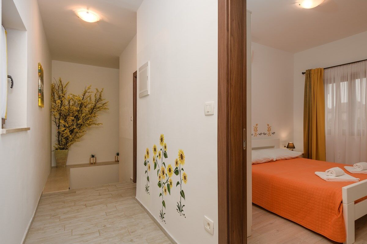 Villa Mateo 74085-K1