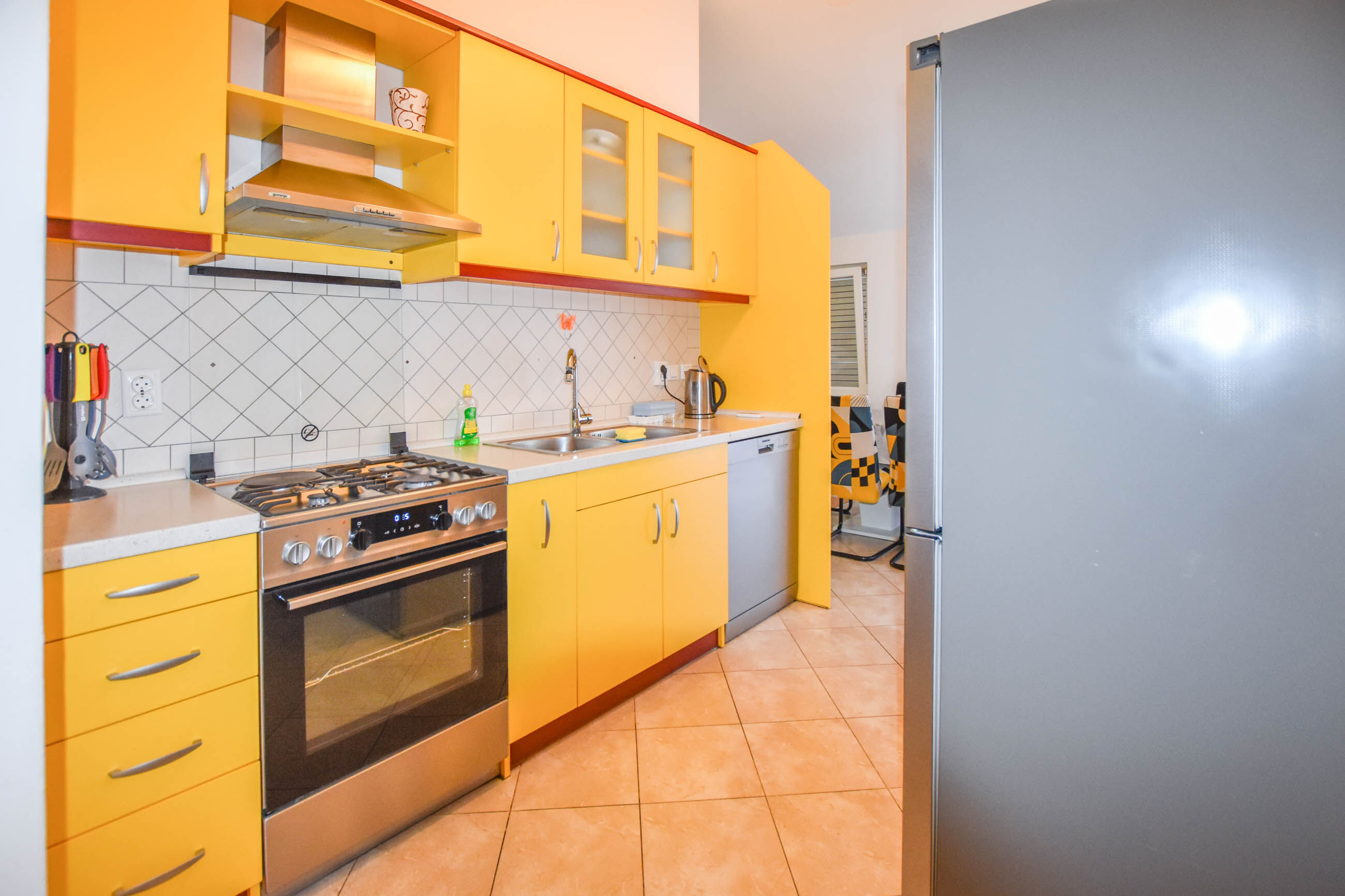 Apartments Mihaela 61501-A1