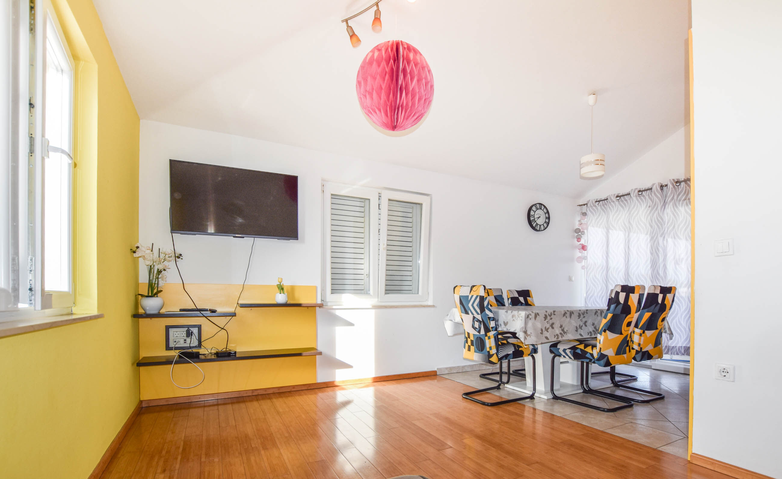 Apartments Mihaela 61501-A1