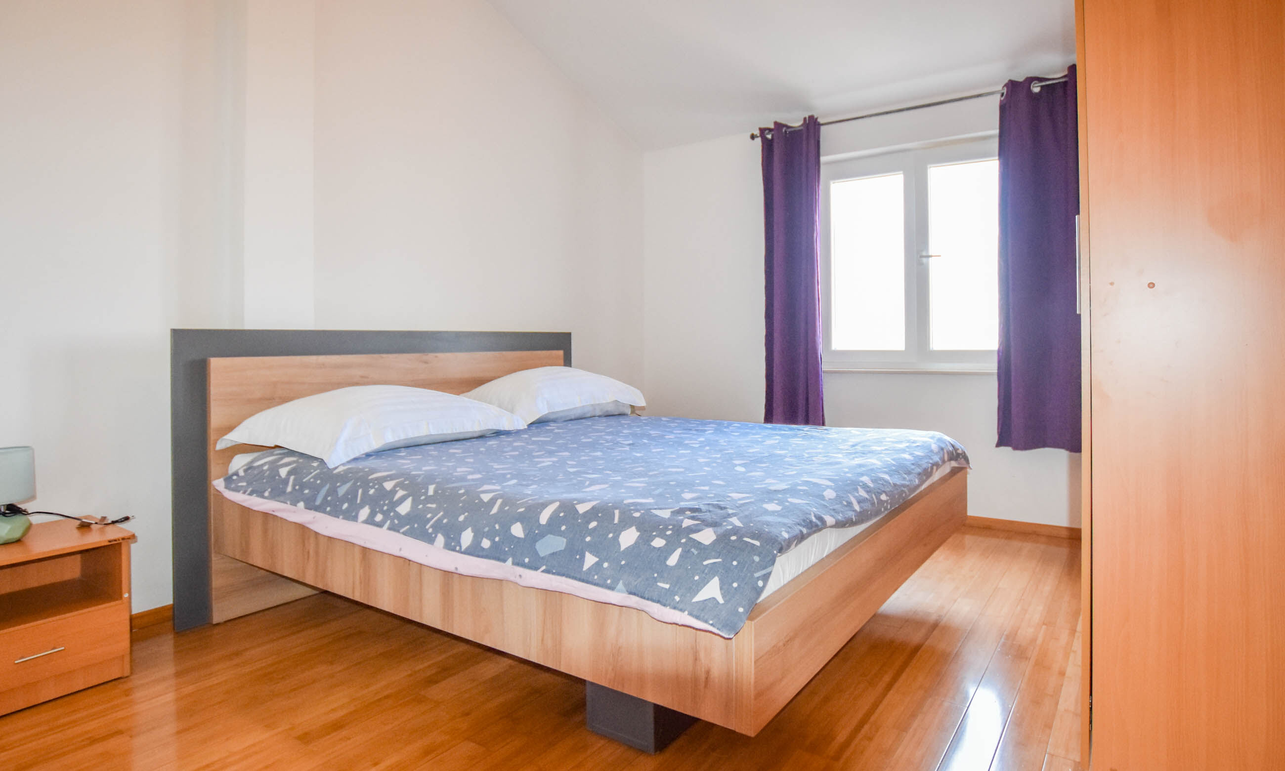 Apartments Mihaela 61501-A2