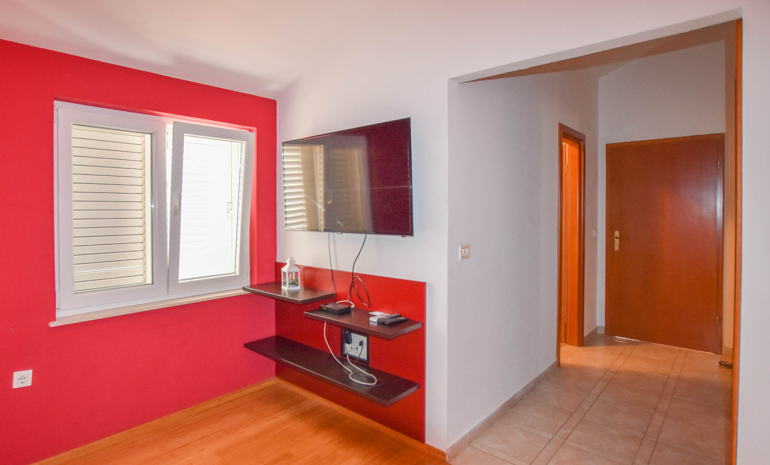 Apartments Mihaela 61501-A2