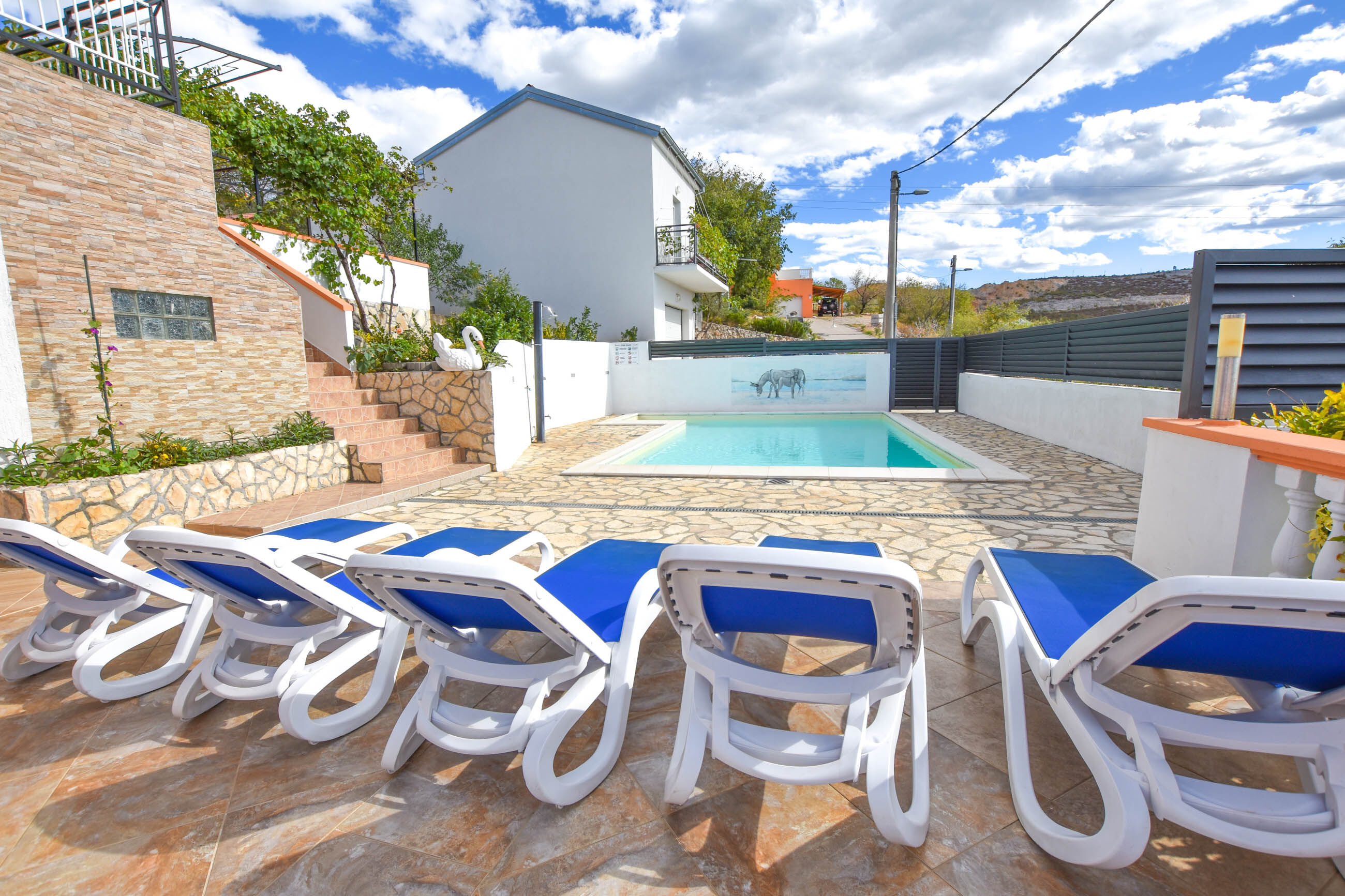 House Rovana 83181-K1