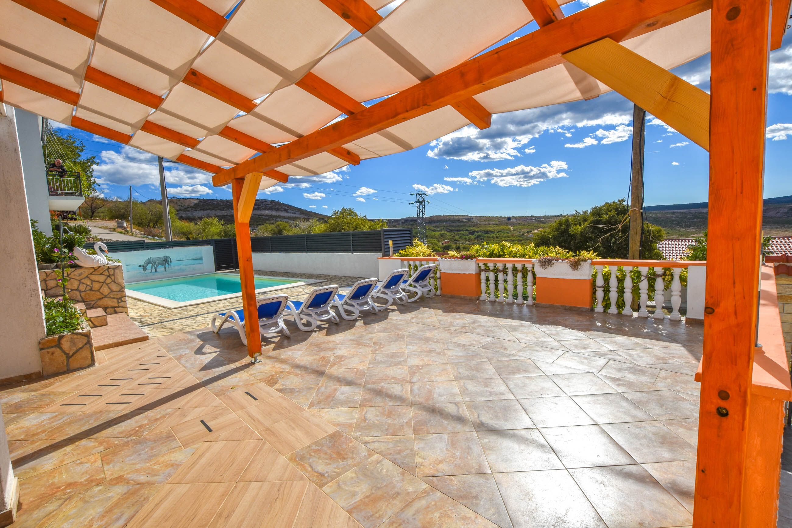House Rovana 83181-K1