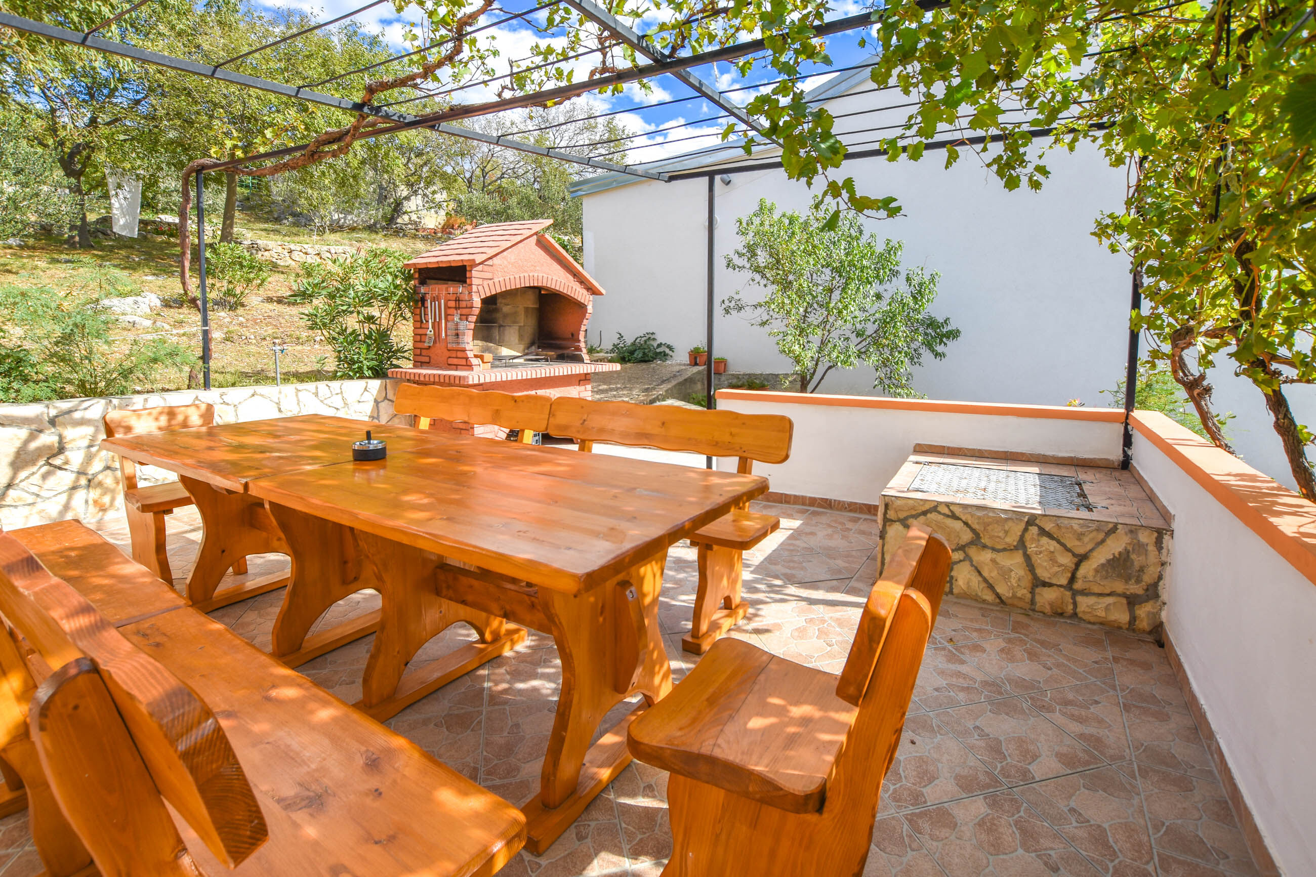 House Rovana 83181-K1