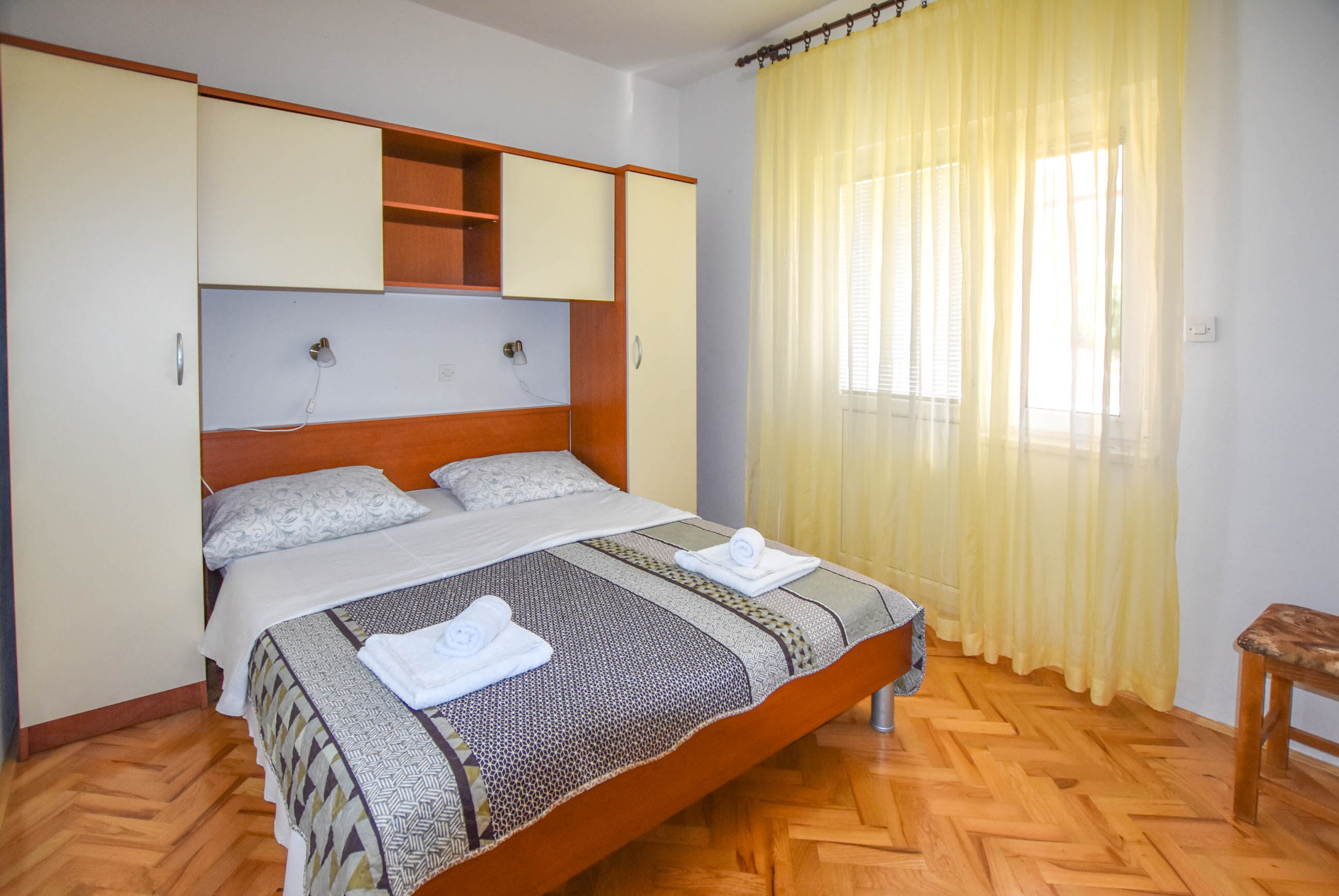 House Rovana 83181-K1