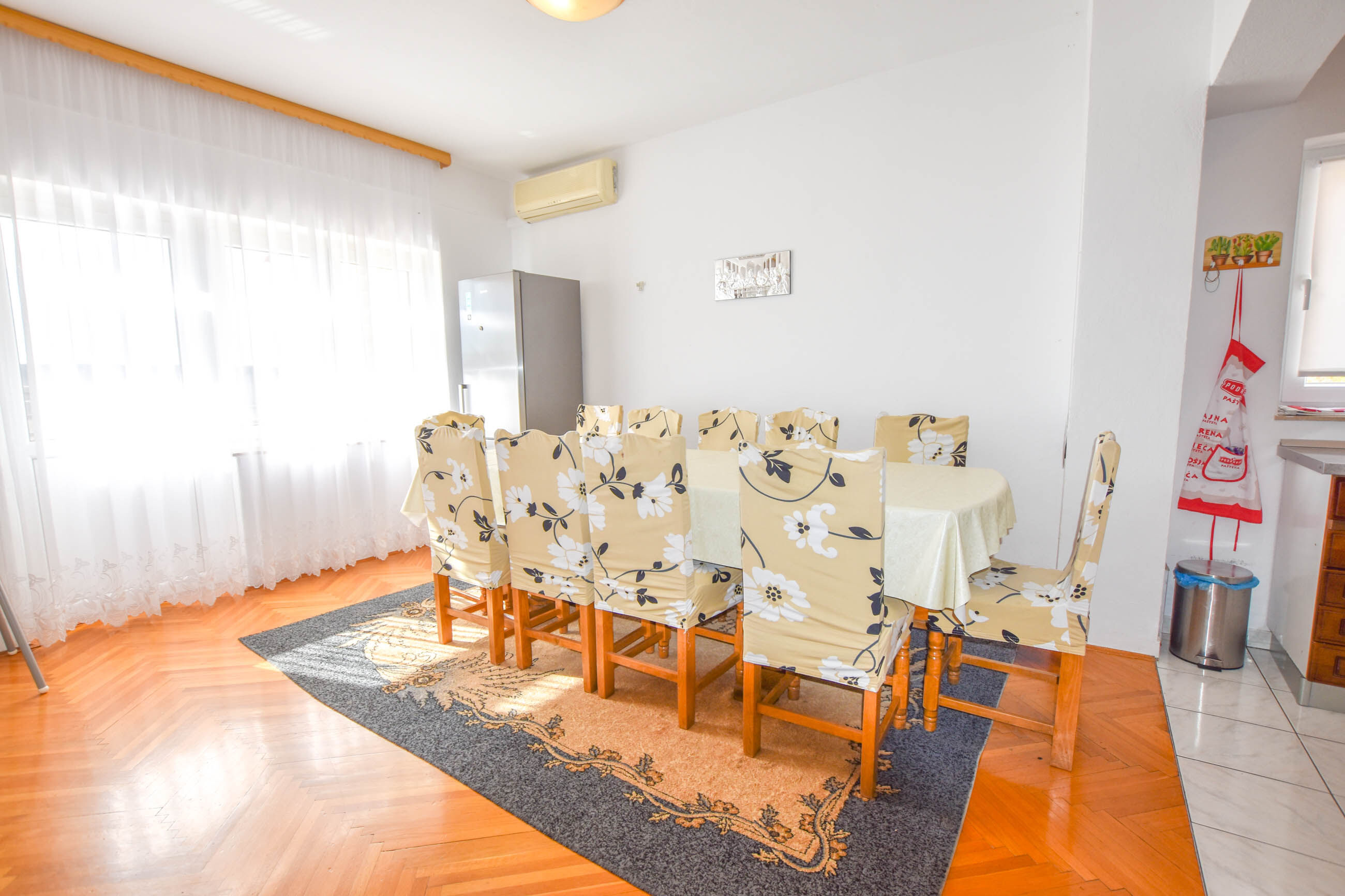 House Rovana 83181-K1