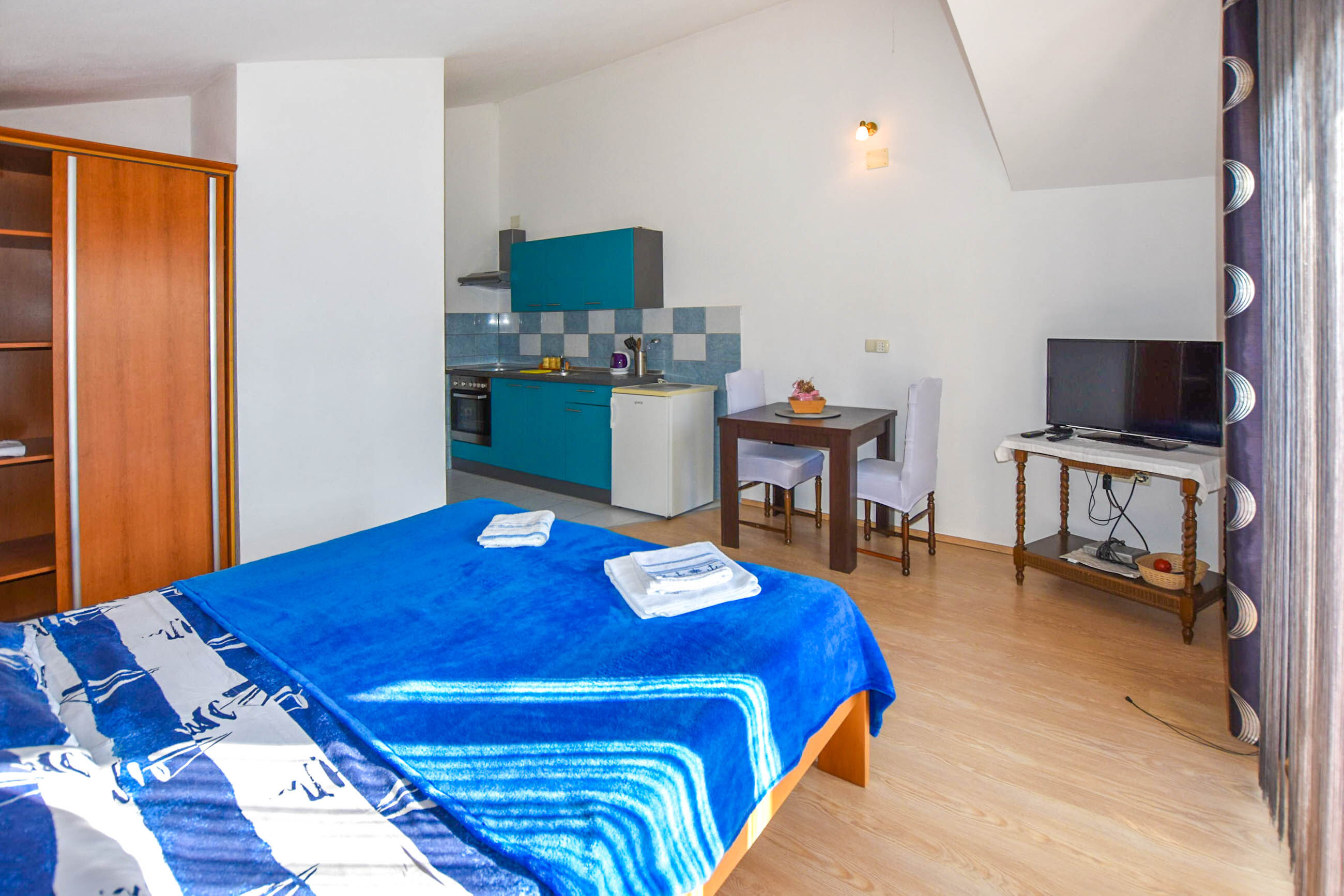 Apartments Studenac 83571-A4