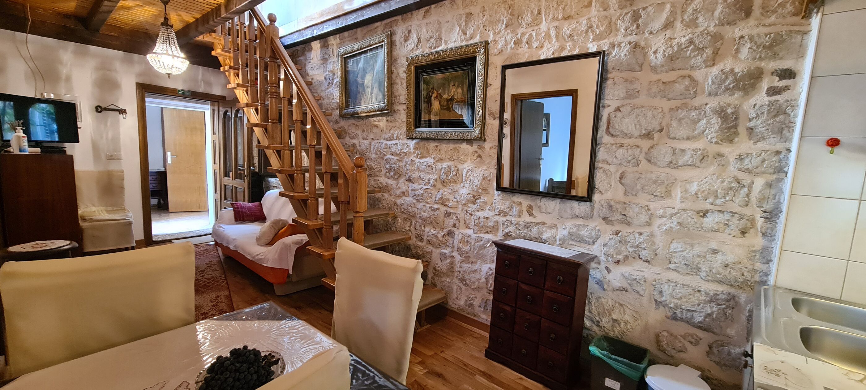 House Old town stone house 89431-K1