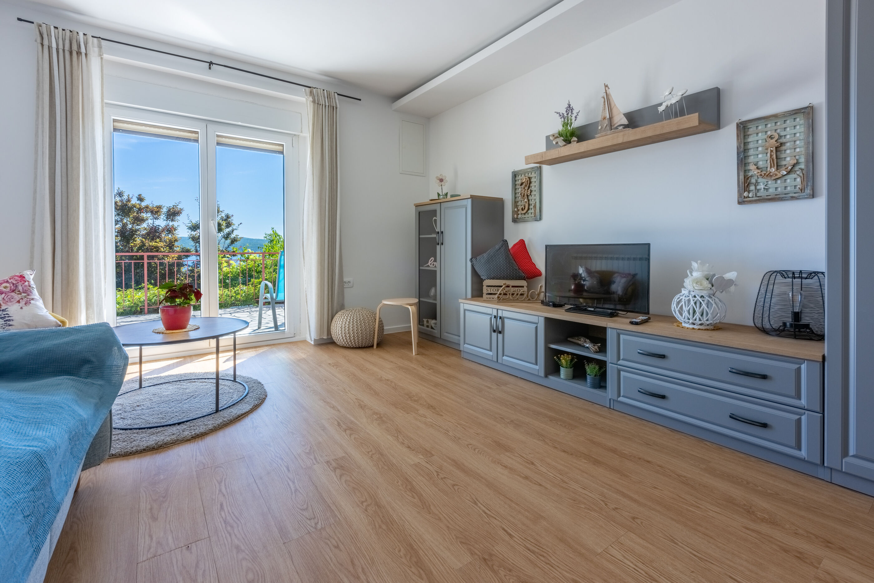 Apartments Milica 62711-A2