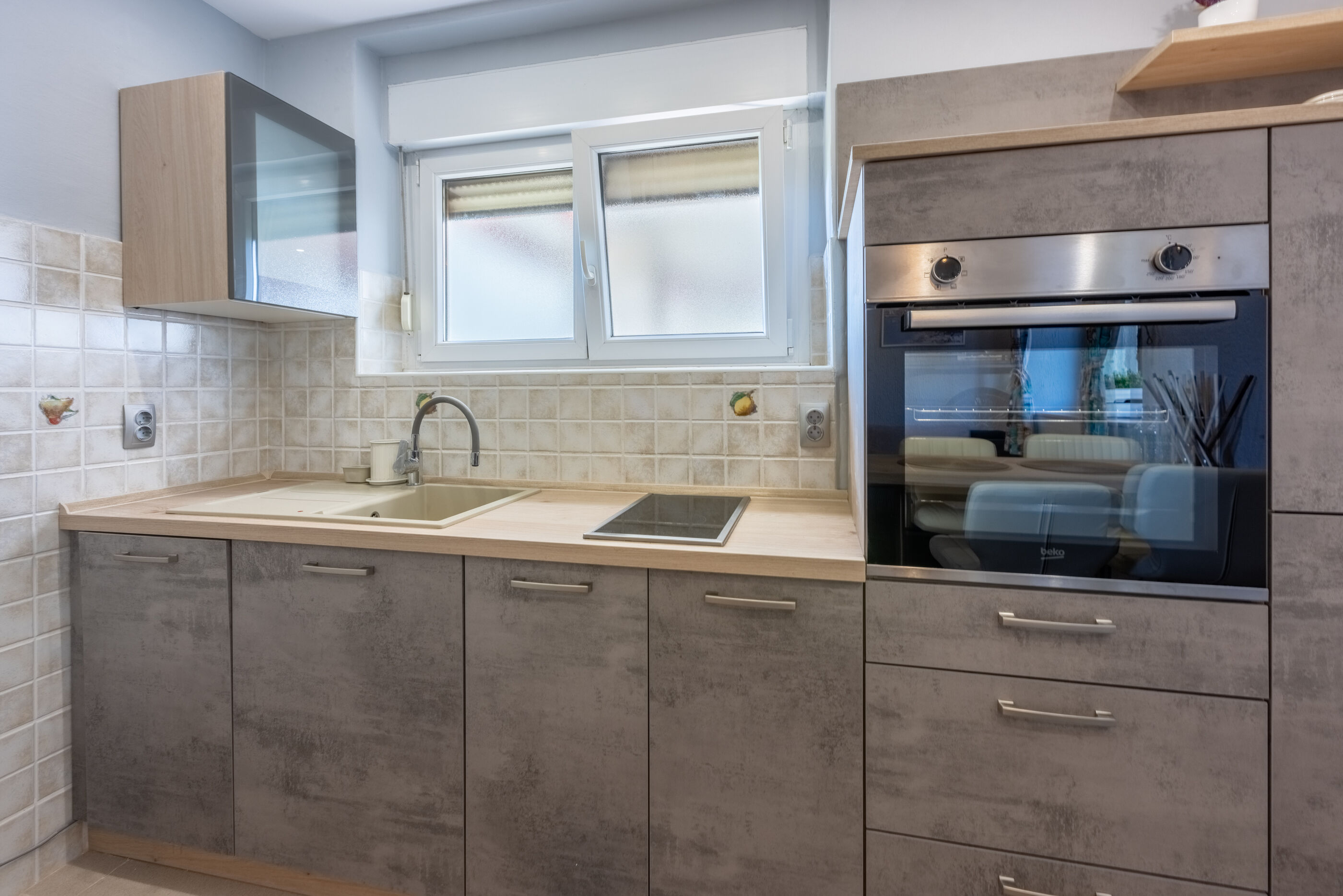 Apartments Milica 62711-A1