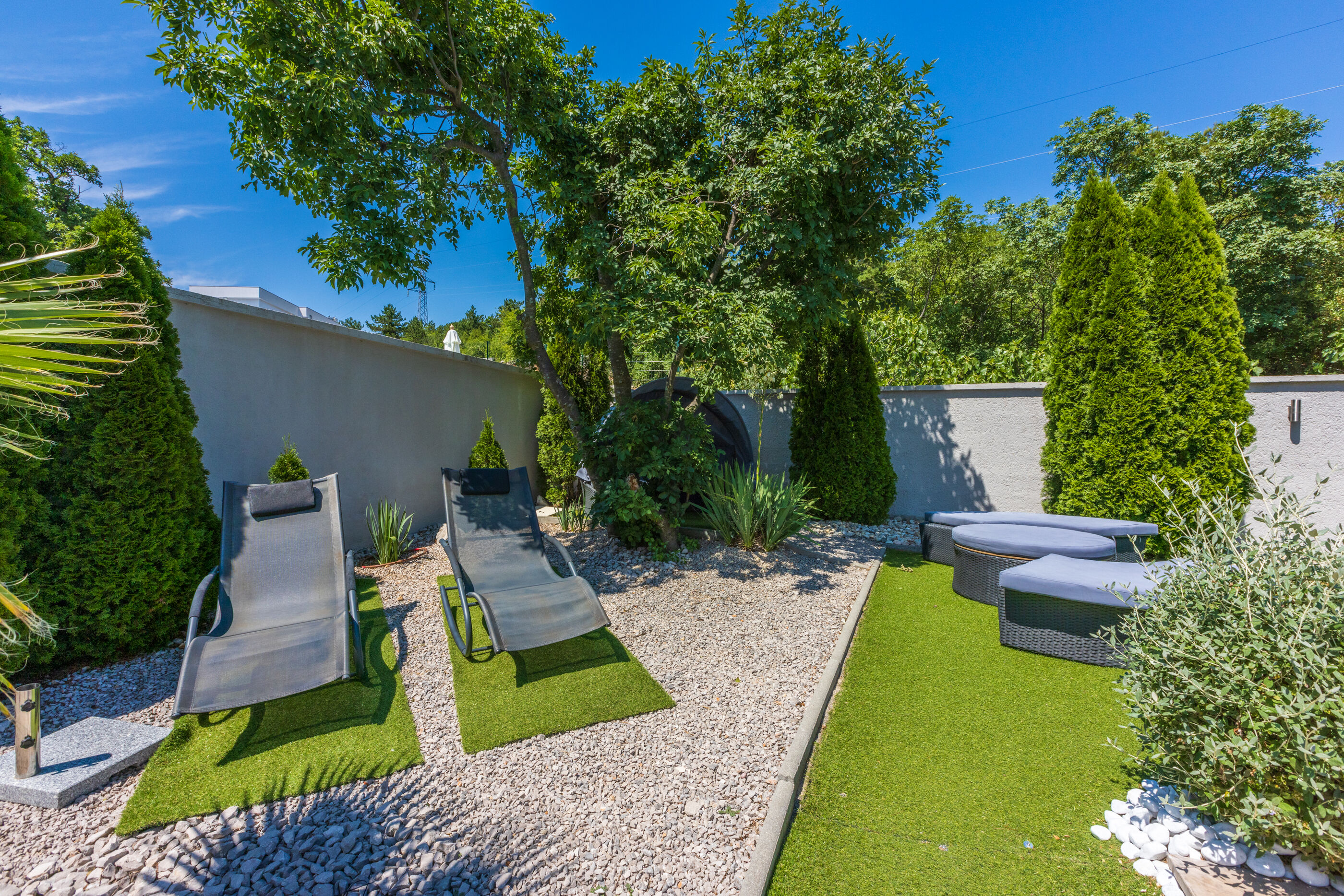 House Moderna 2 62699-A1