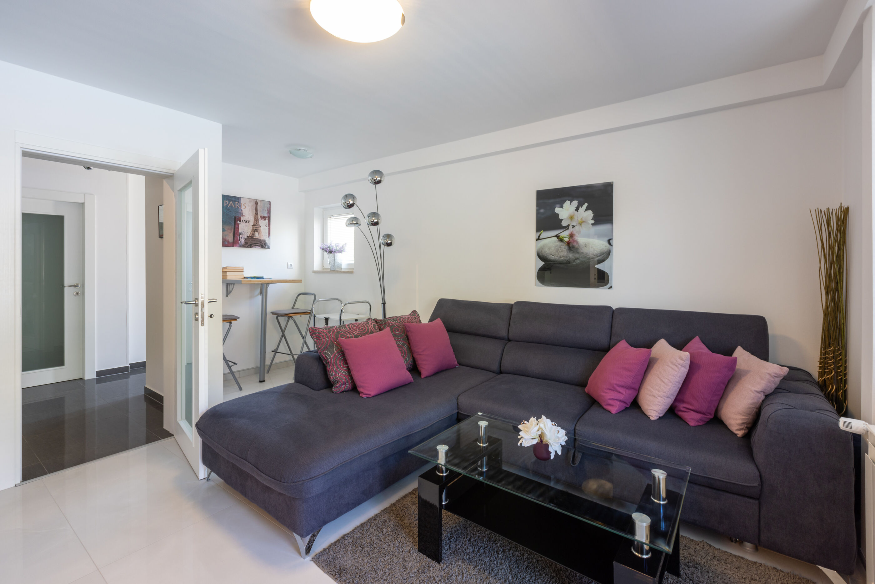 House Moderna 2 62699-A1